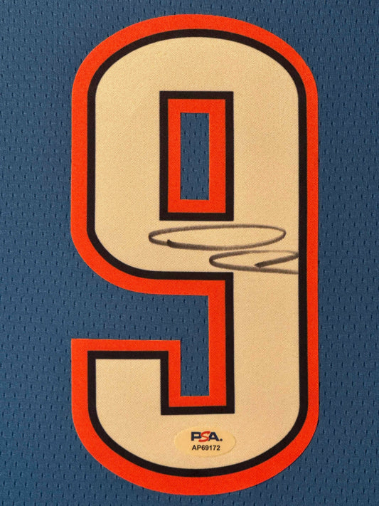 Alex Caruso Signed Oklahoma City Thunder Nike Jersey Framed PSA COA - Close up of Number