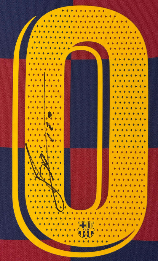 Lionel Messi Signed FC Barcelona Nike Jersey Framed Beckett LOA & COA - Close up of Number