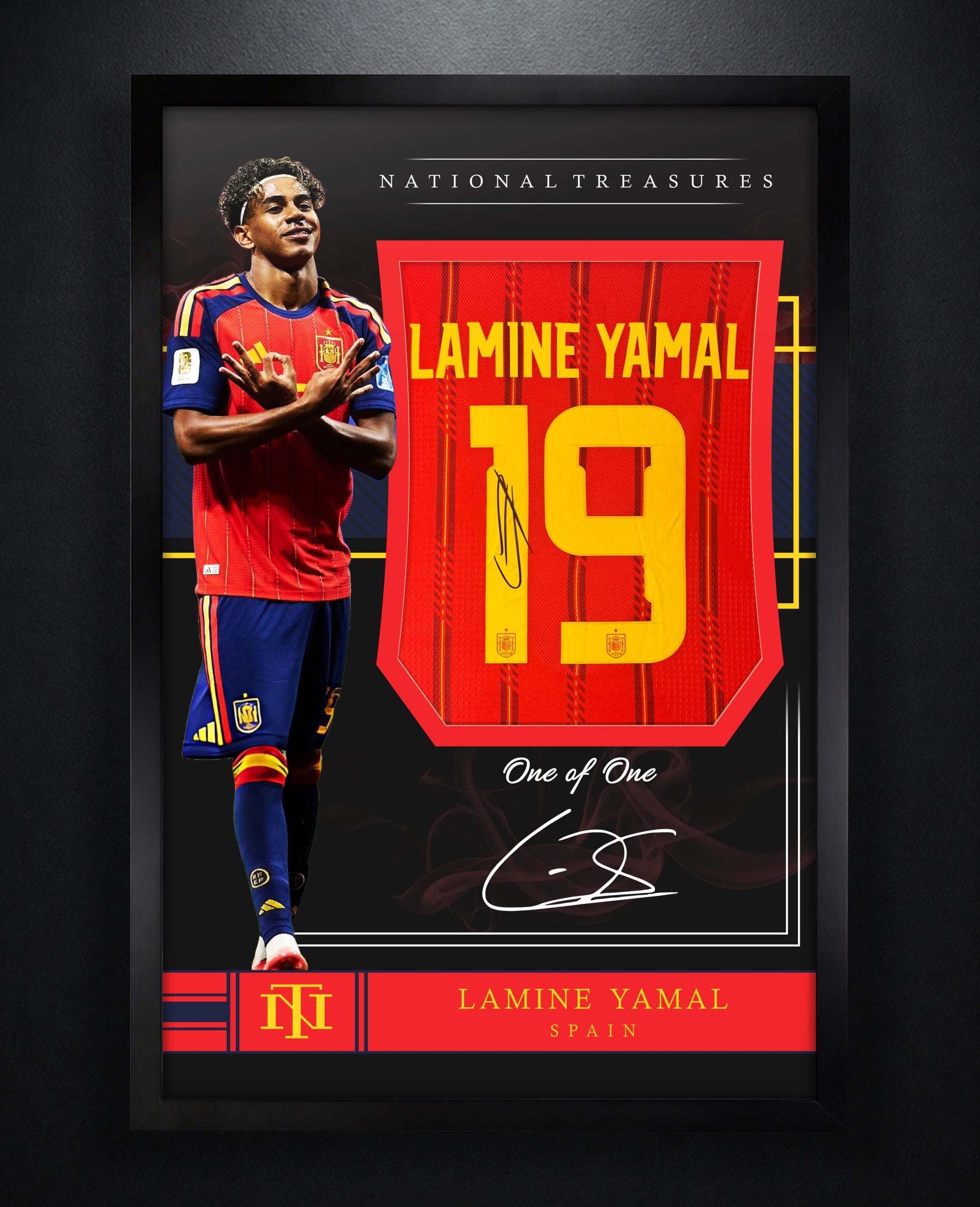 Lamine Yamal Signed Spain Jersey Framed Beckett LOA & COA - Photo of frame