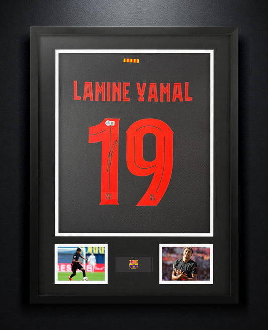 Lamine Yamal Signed FC Barcelona Nike Jersey Framed Beckett COA - Photo of frame