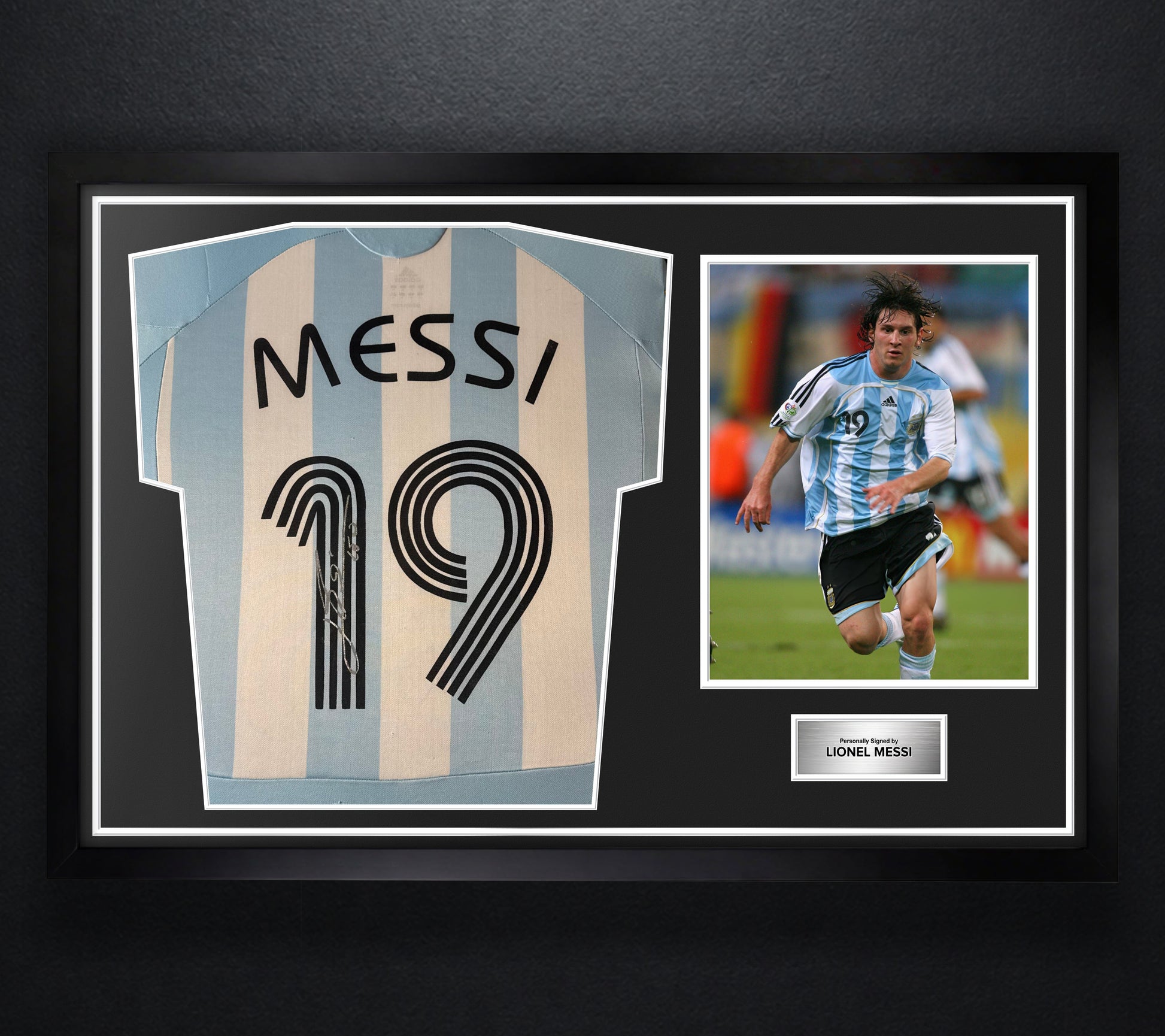 Lionel Messi Signed Argentina Adidas Jersey Framed JSA LOA & COA - Photo of frame