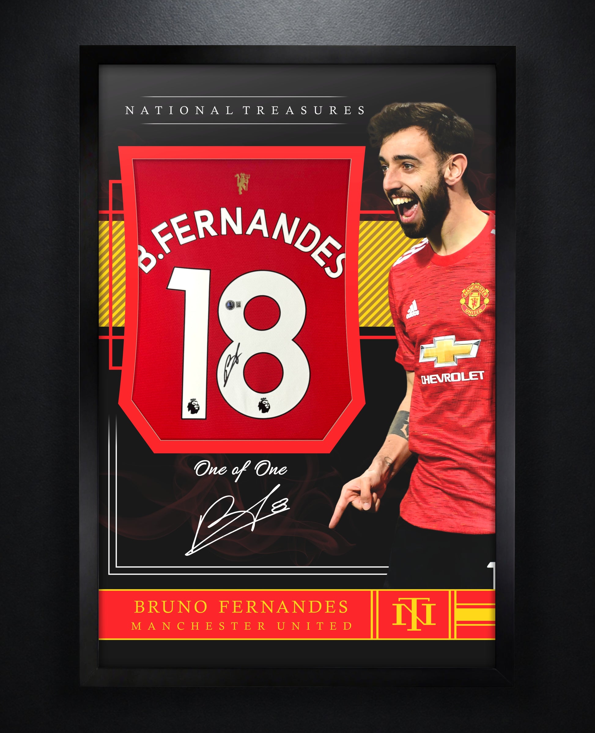 Bruno Fernandes Signed Manchester United Adidas Jersey Framed Beckett COA - Photo of frame