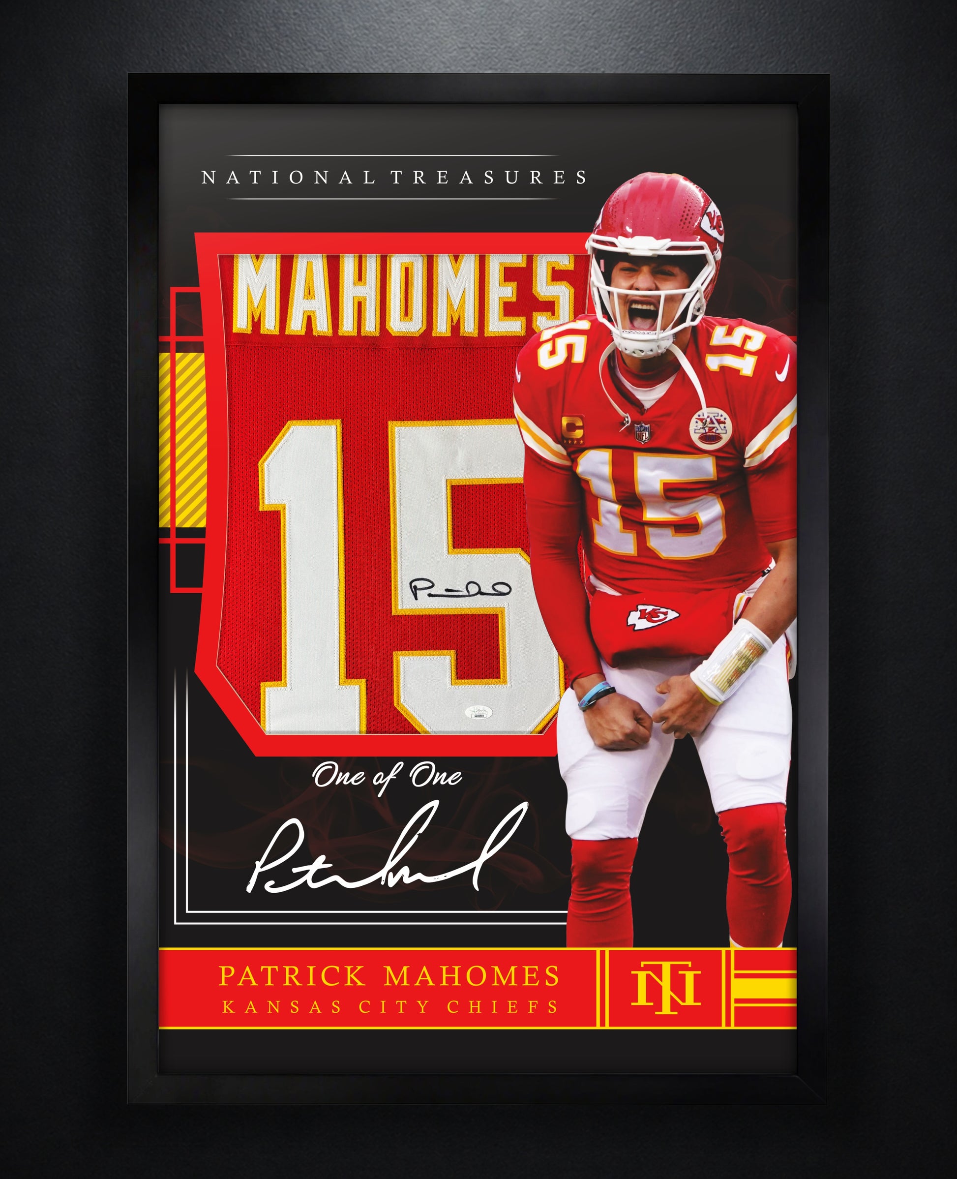 Patrick Mahomes Signed Kansas City Chiefs Jersey Framed JSA LOA & COA - Photo of frame