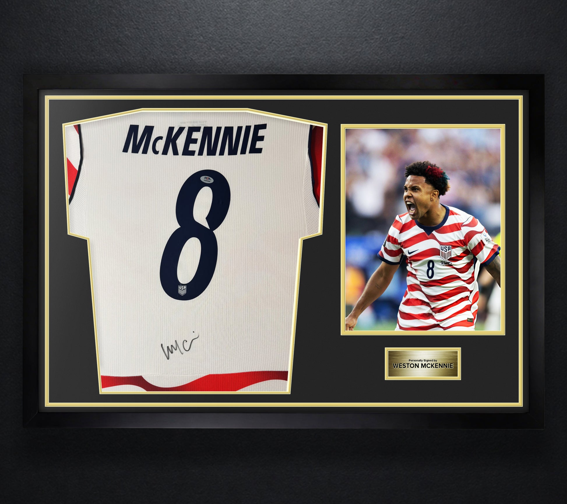 Weston McKennie Signed United States of America Nike Jersey Framed PSA COA - Photo of frame