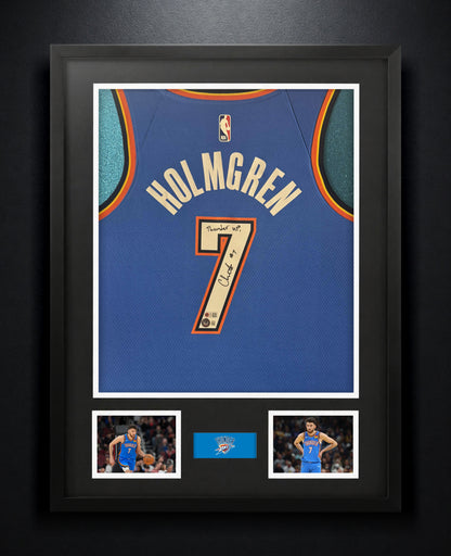 Chet Holmgren Signed Oklahoma City Thunder Nike Jersey Framed Beckett COA INSCRIBED - Photo of frame