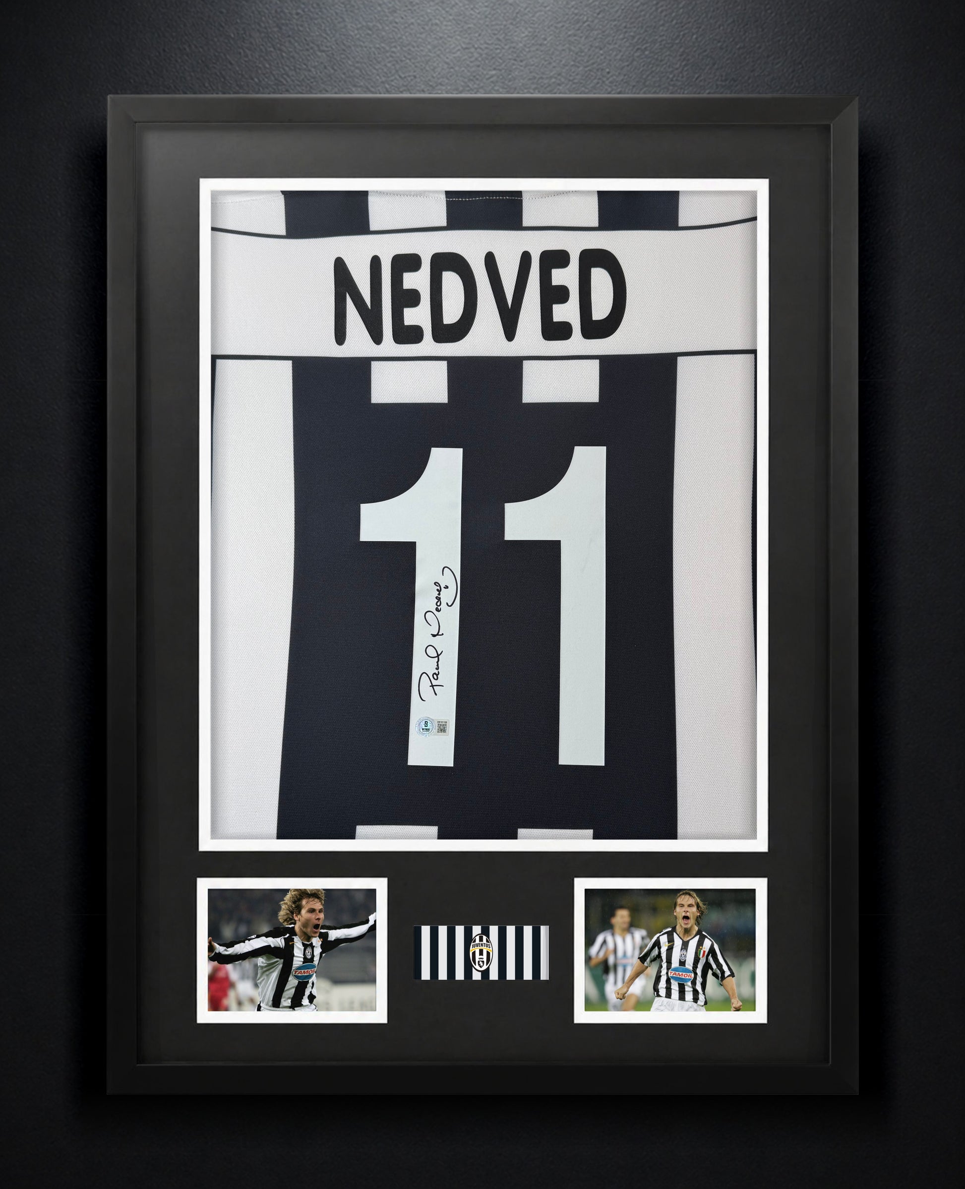 Pavel Nedved Signed Juventus Lotto Jersey Framed Beckett COA - Photo of frame