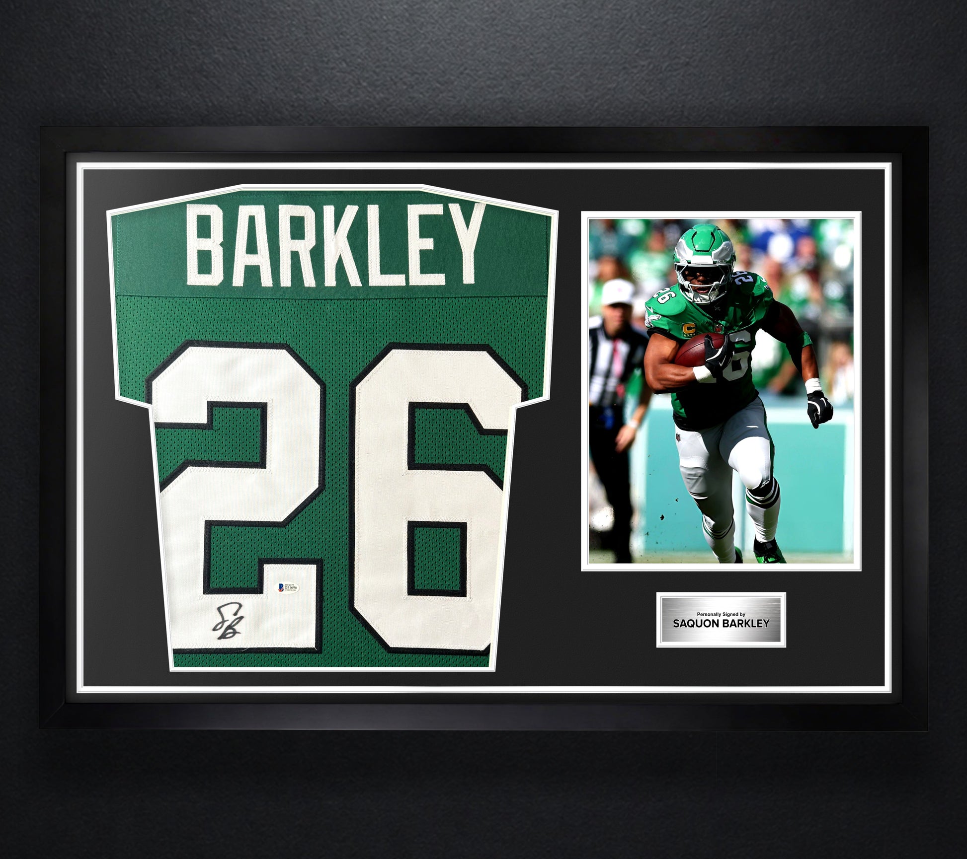 Saquon Barkley Signed Philadelphia Eagles Jersey Framed Beckett COA - Photo of frame