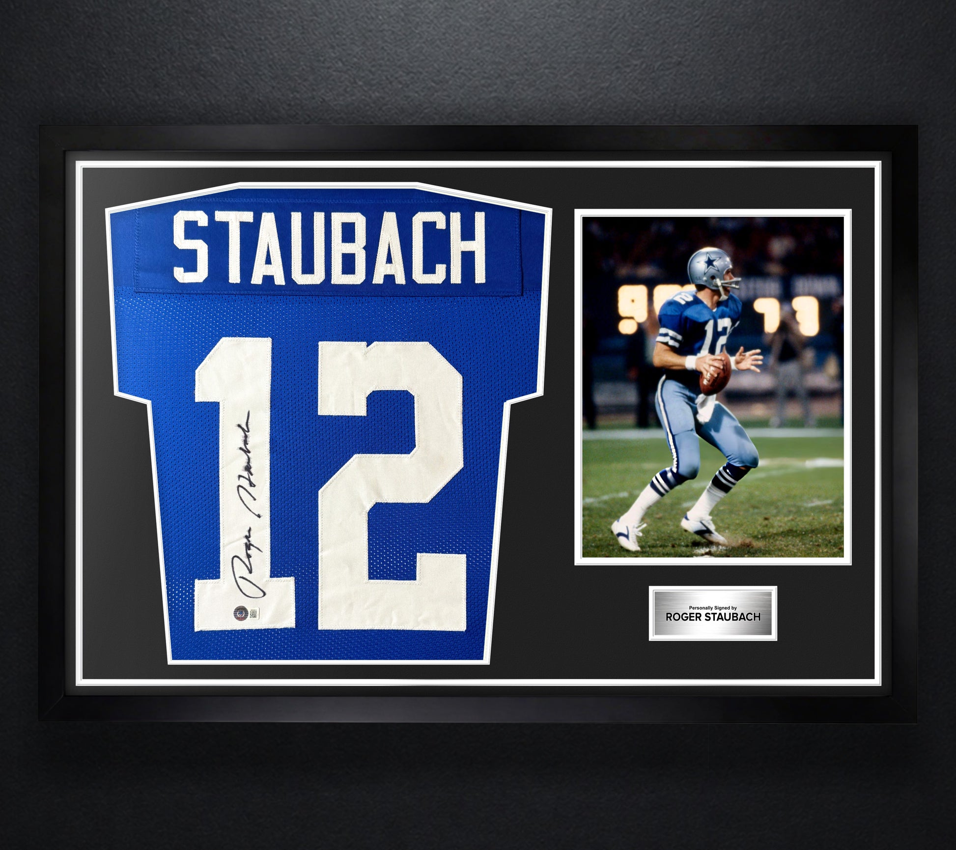 Roger Staubach Signed Dallas Cowboys Jersey Framed Beckett COA - Photo of frame