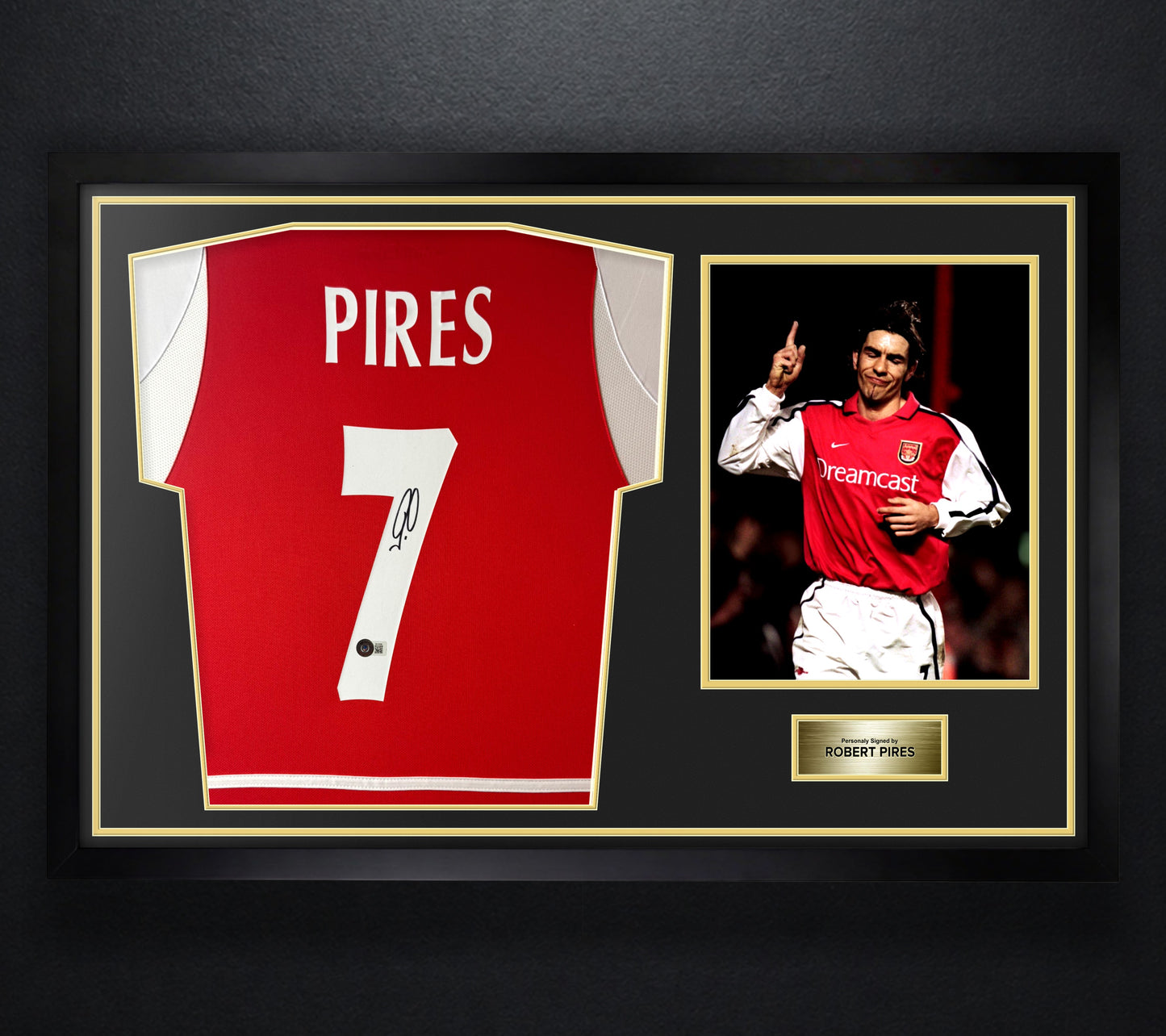 Robert Pires Signed Arsenal Nike Jersey Framed Beckett COA - Photo of frame