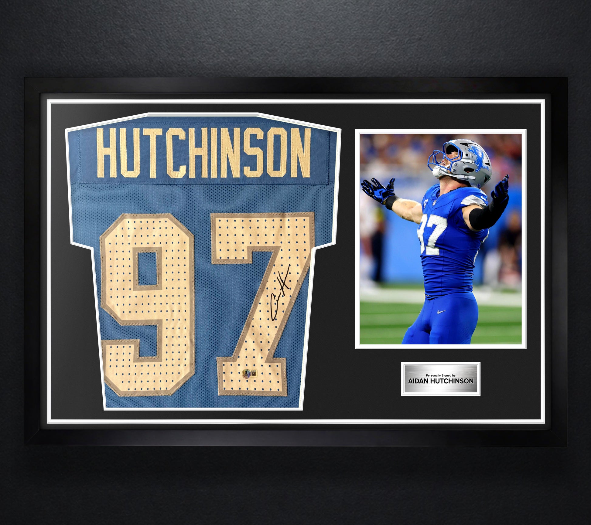 Aidan Hutchinson Signed Detroit Lions Jersey Framed Beckett COA - Photo of frame