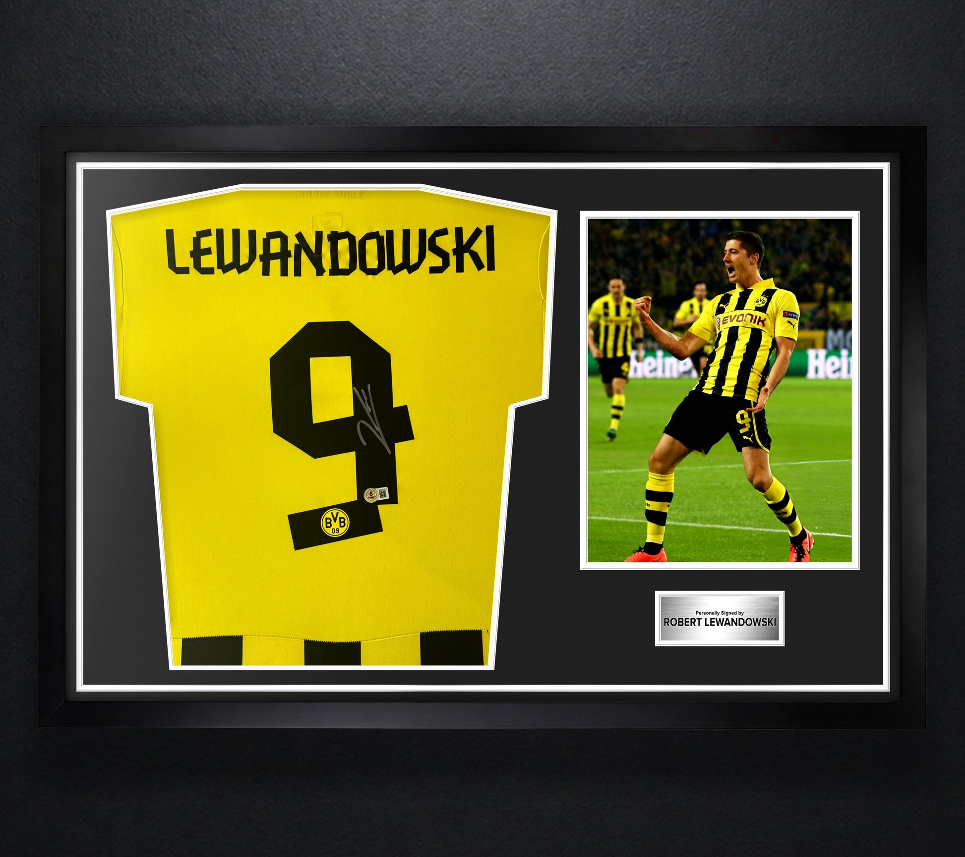 Robert Lewandowski Signed Borussia Dortmund Puma Jersey Framed Beckett COA - Photo of frame