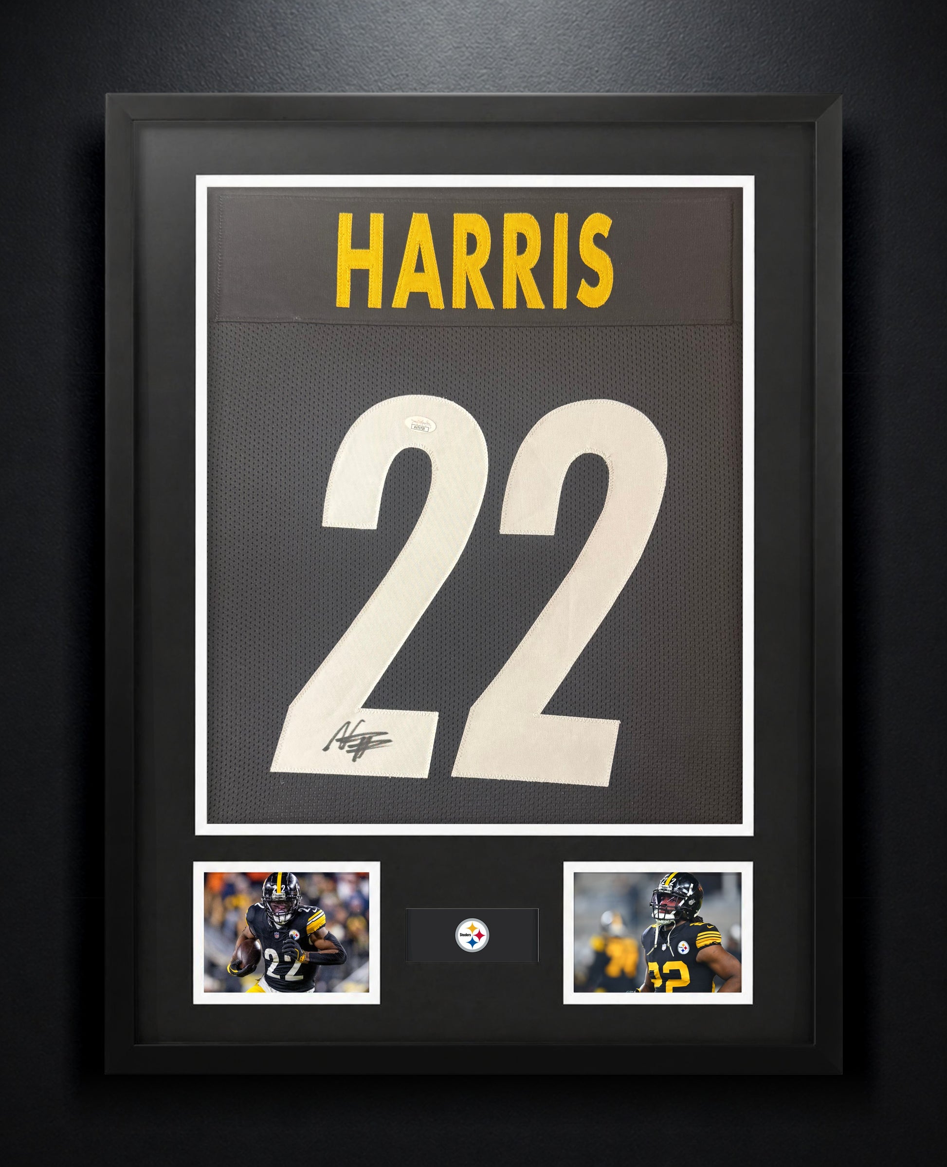 Najee Harris Signed Pittsburgh Steelers Jersey Framed JSA COA - Photo