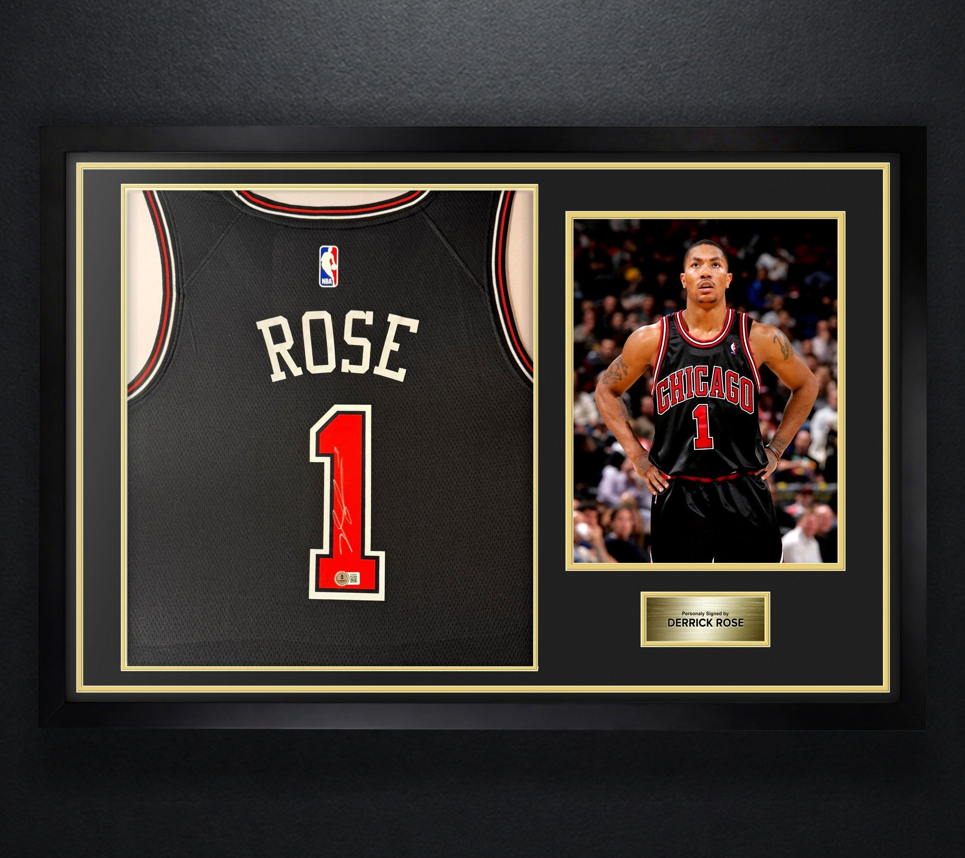 Derrick Rose Signed Chicago Bulls Nike Jersey Framed Beckett COA - Photo of frame