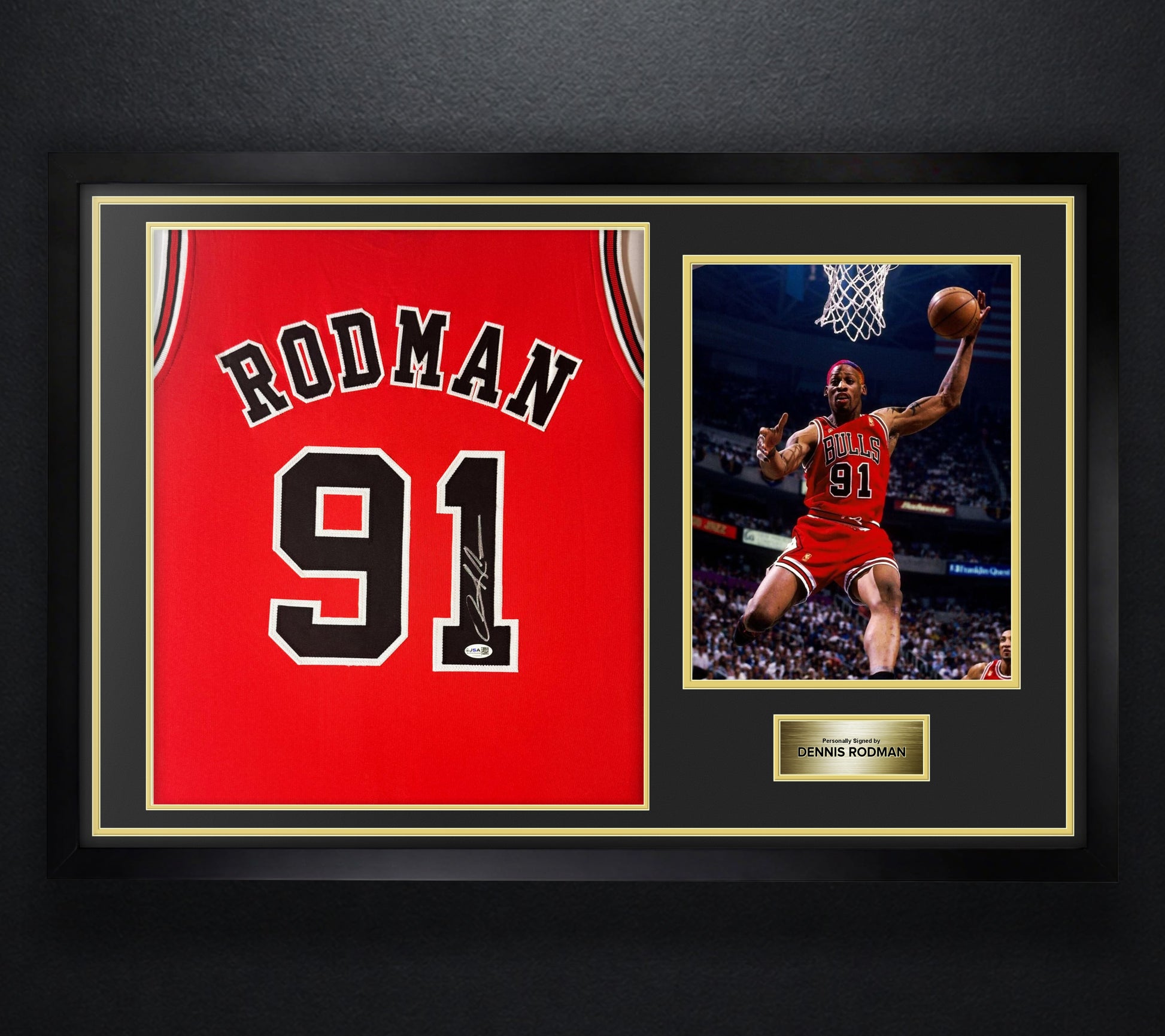 Dennis Rodman Signed Chicago Bulls Jersey Framed JSA COA - Photo of frame