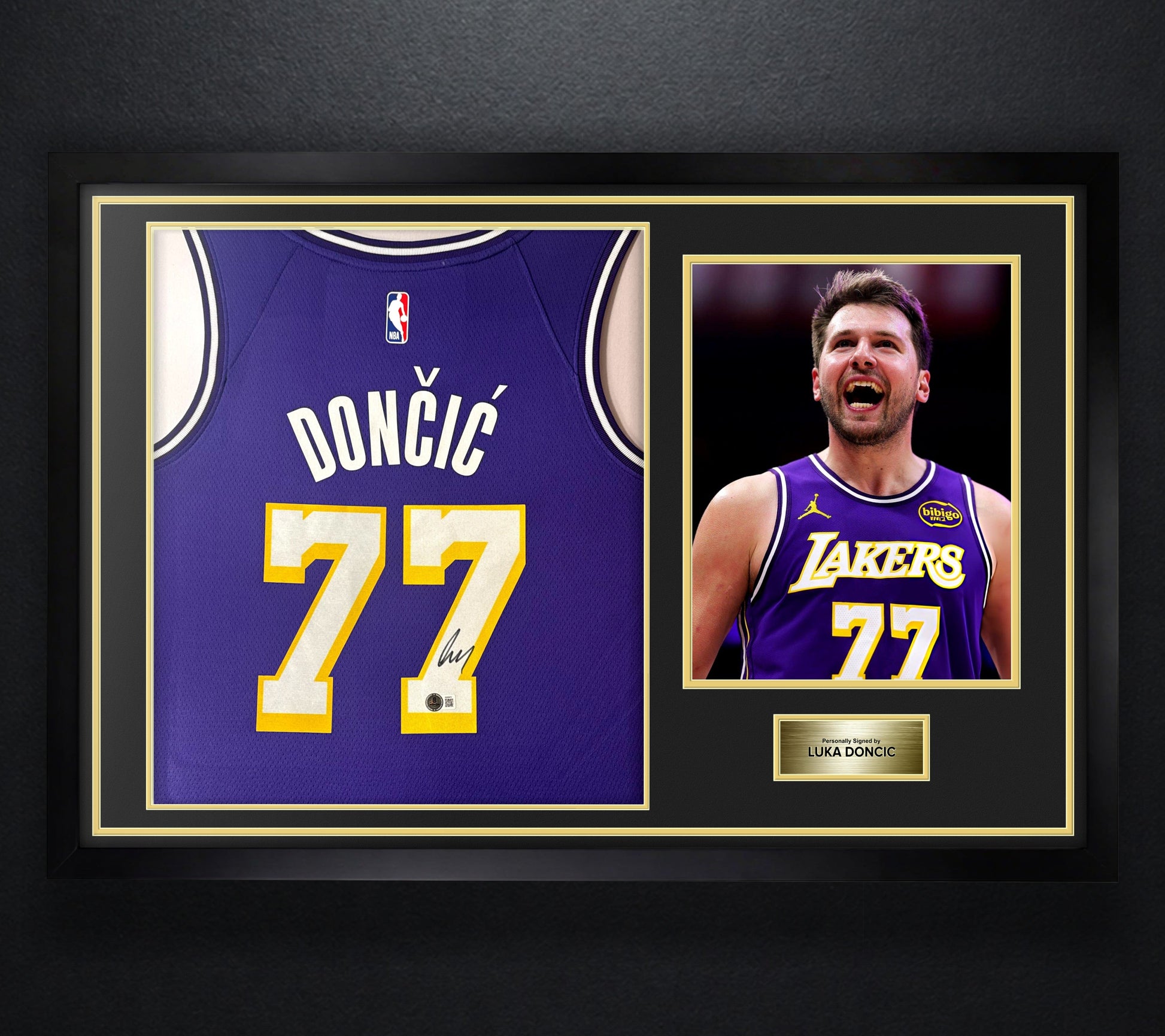 Luka Doncic Signed Los Angeles Lakers Nike Jersey Framed Beckett LOA & COA - Photo of frame