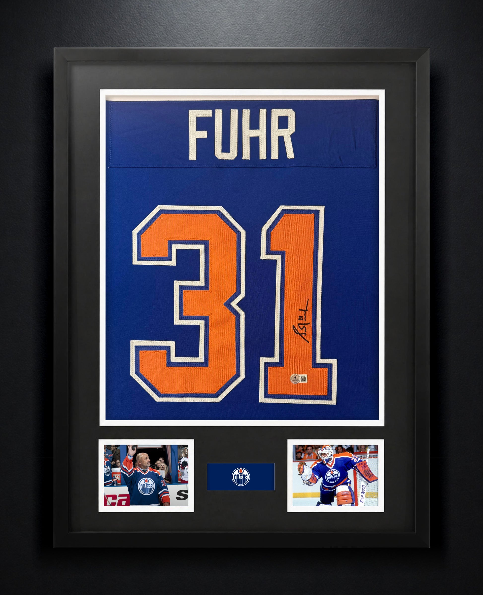 Grant Fuhr Signed Edmonton Oilers Jersey Framed Beckett COA - Photo of frame