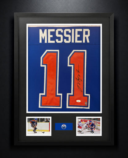 Mark Messier Signed Edmonton Oilers Jersey Framed JSA COA - Photo of frame