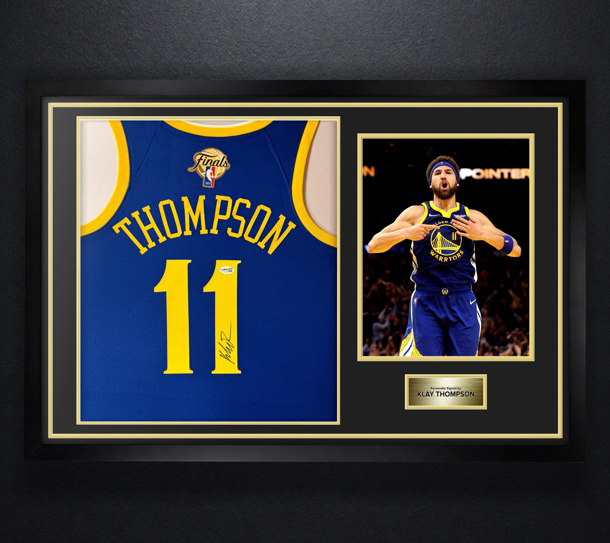 Klay Thompson Signed Golden State Warriors Nike Jersey Framed JSA COA - Photo of frame