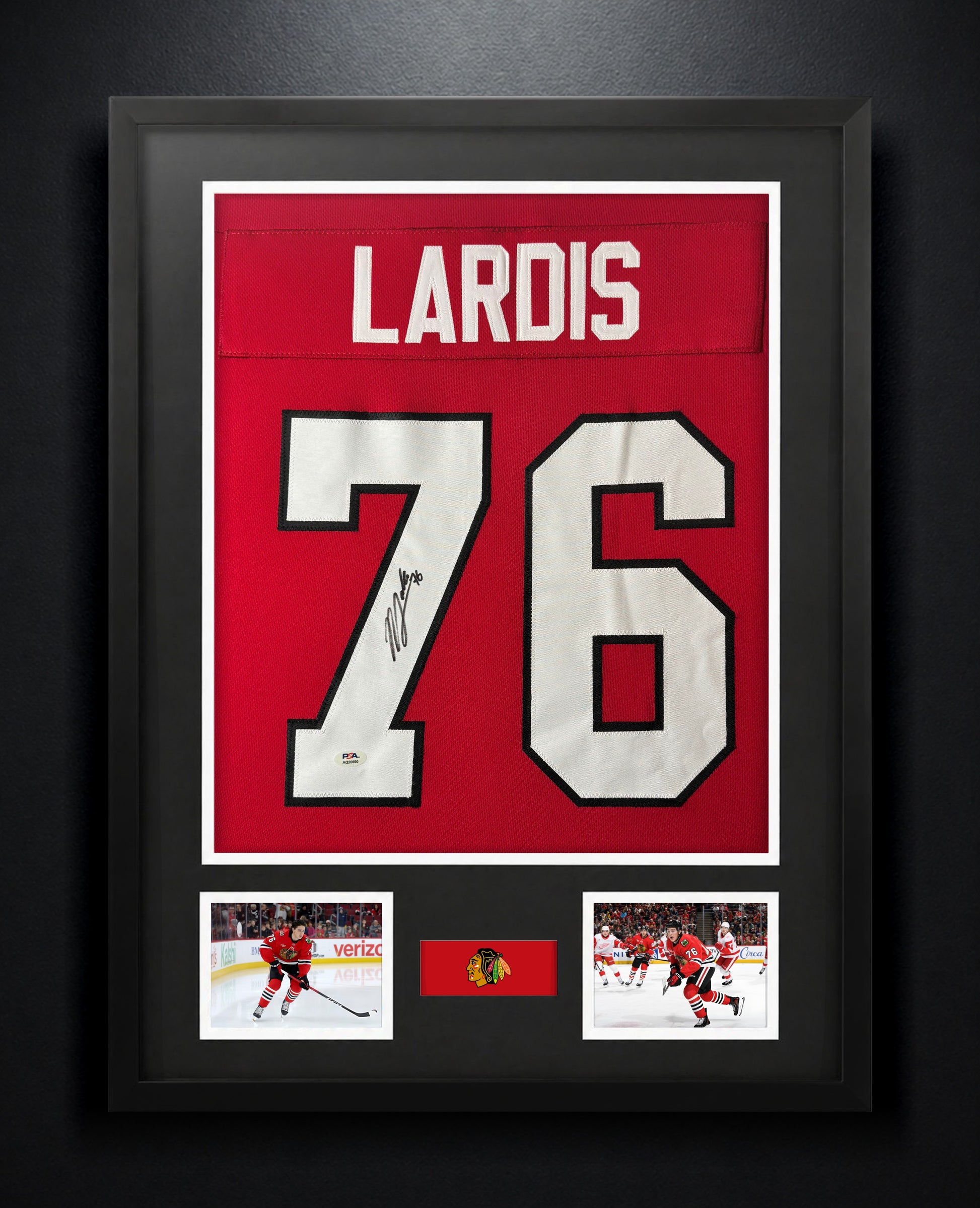 Nick Lardis Signed Chicago Blackhawks Jersey Framed PSA COA - Photo of frame