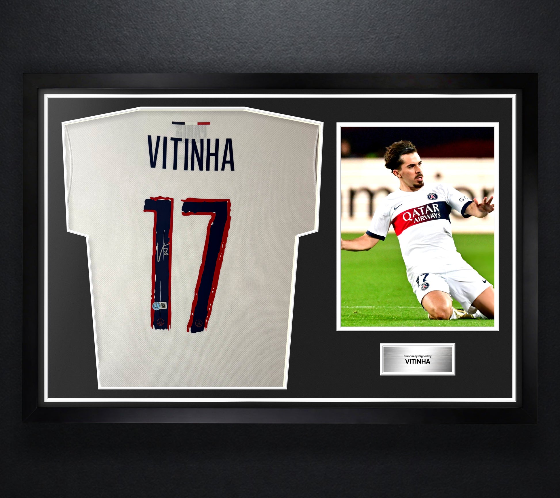 Vitinha Signed PSG Nike Jersey Framed Beckett COA - Photo of frame