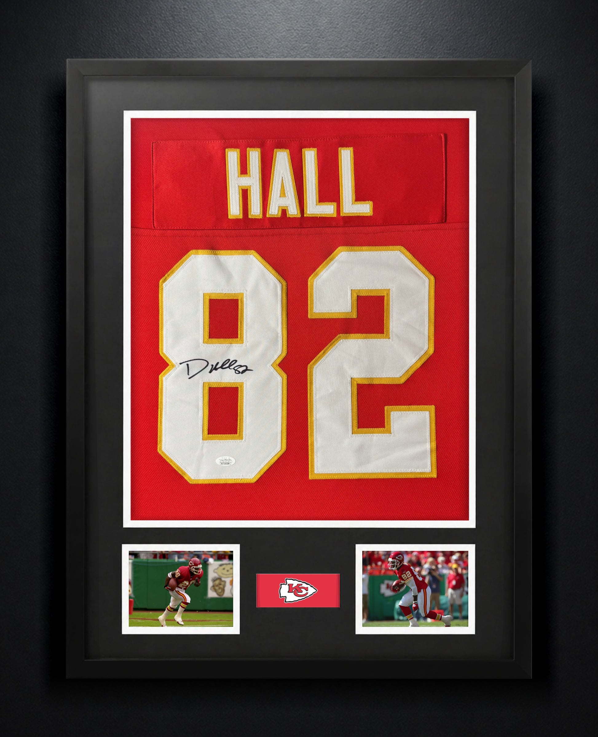Dante Hall Signed Kansas City Chiefs Jersey Framed JSA COA - Photo of frame