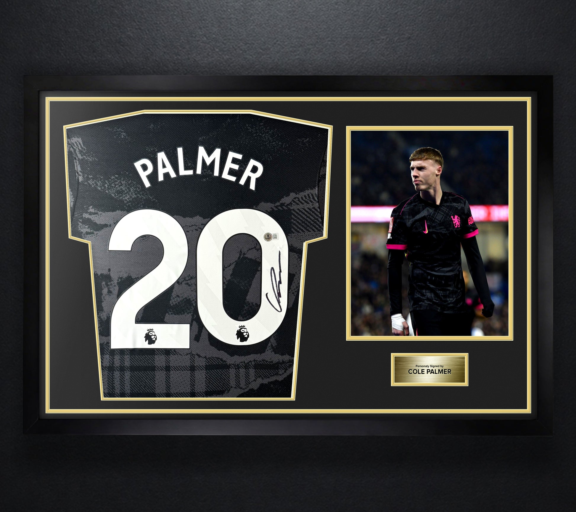 Cole Palmer Signed Chelsea FC Nike Jersey Framed Beckett COA - Photo of frame