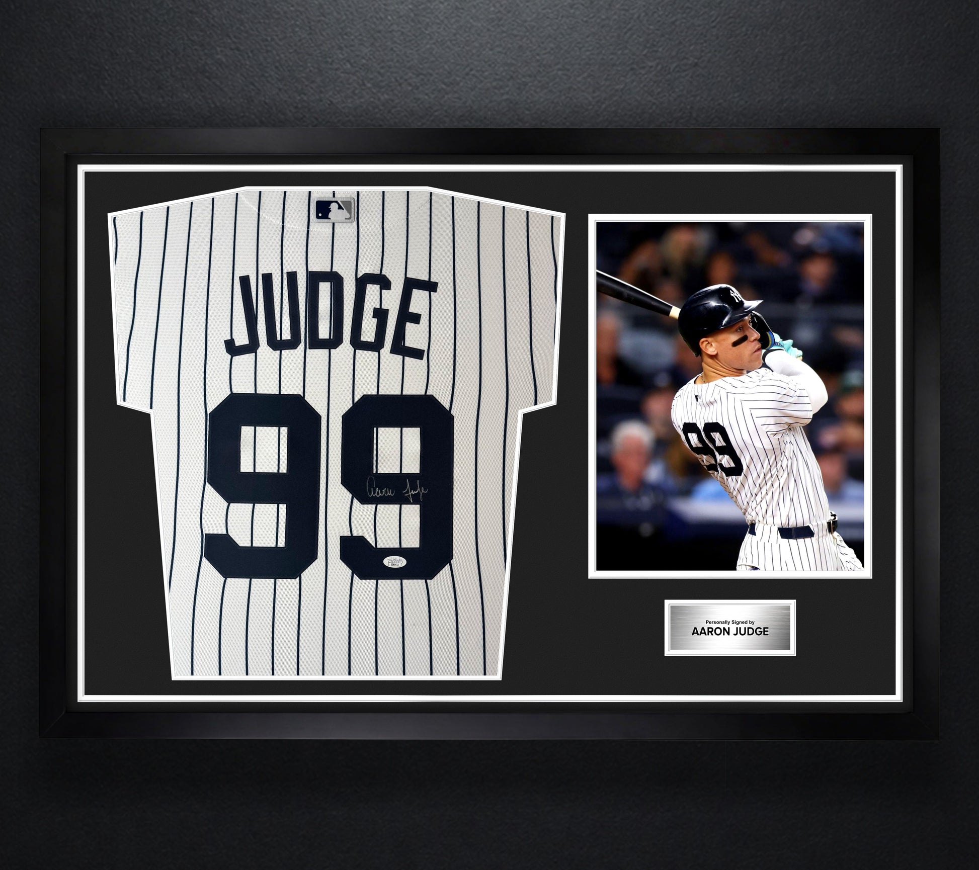 Aaron Judge Signed New York Yankees Nike Jersey Framed JSA LOA & COA - Photo of frame