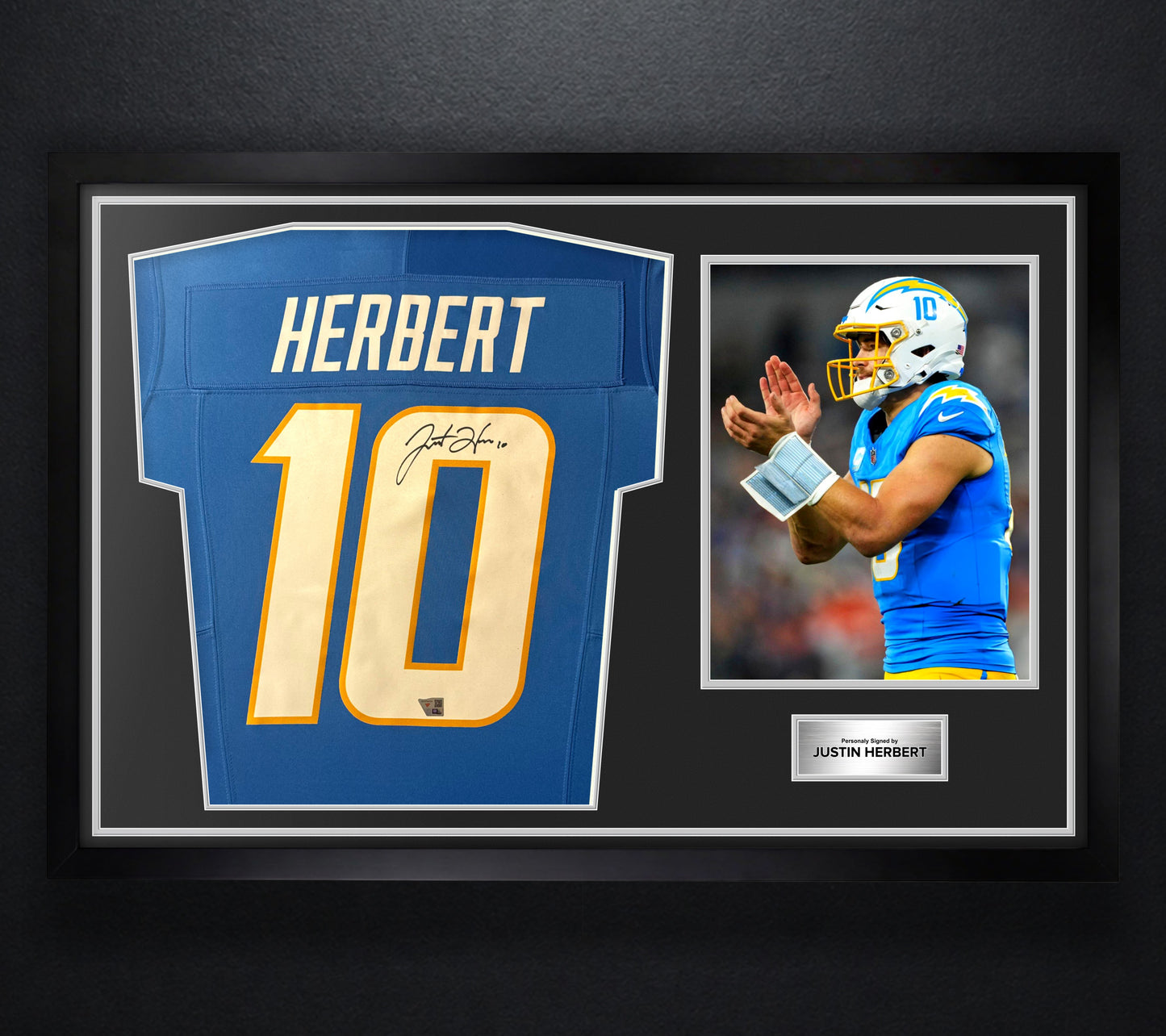 Justin Herbert Signed Los Angeles Chargers Nike Jersey Framed Fanatics COA - Photo of frame