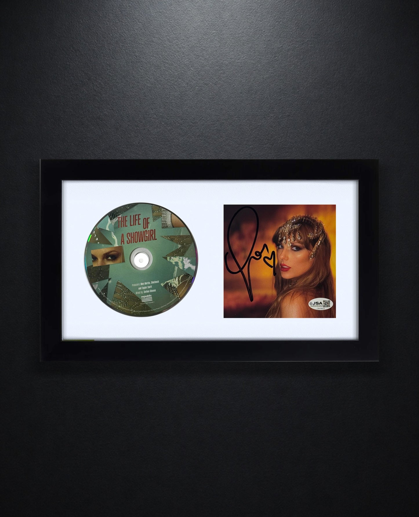 Taylor Swift Signed The Life Of A Showgirl #1 CD Insert Framed JSA COA - Photo of frame