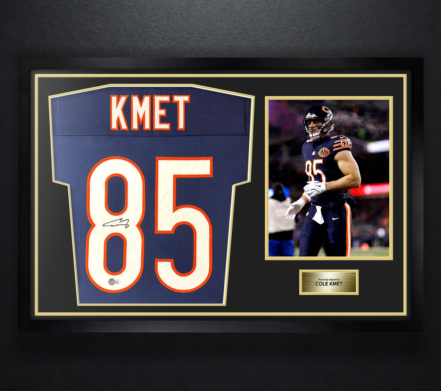 Cole Kmet Signed Chicago Bears Jersey Framed Beckett COA - Photo of frame
