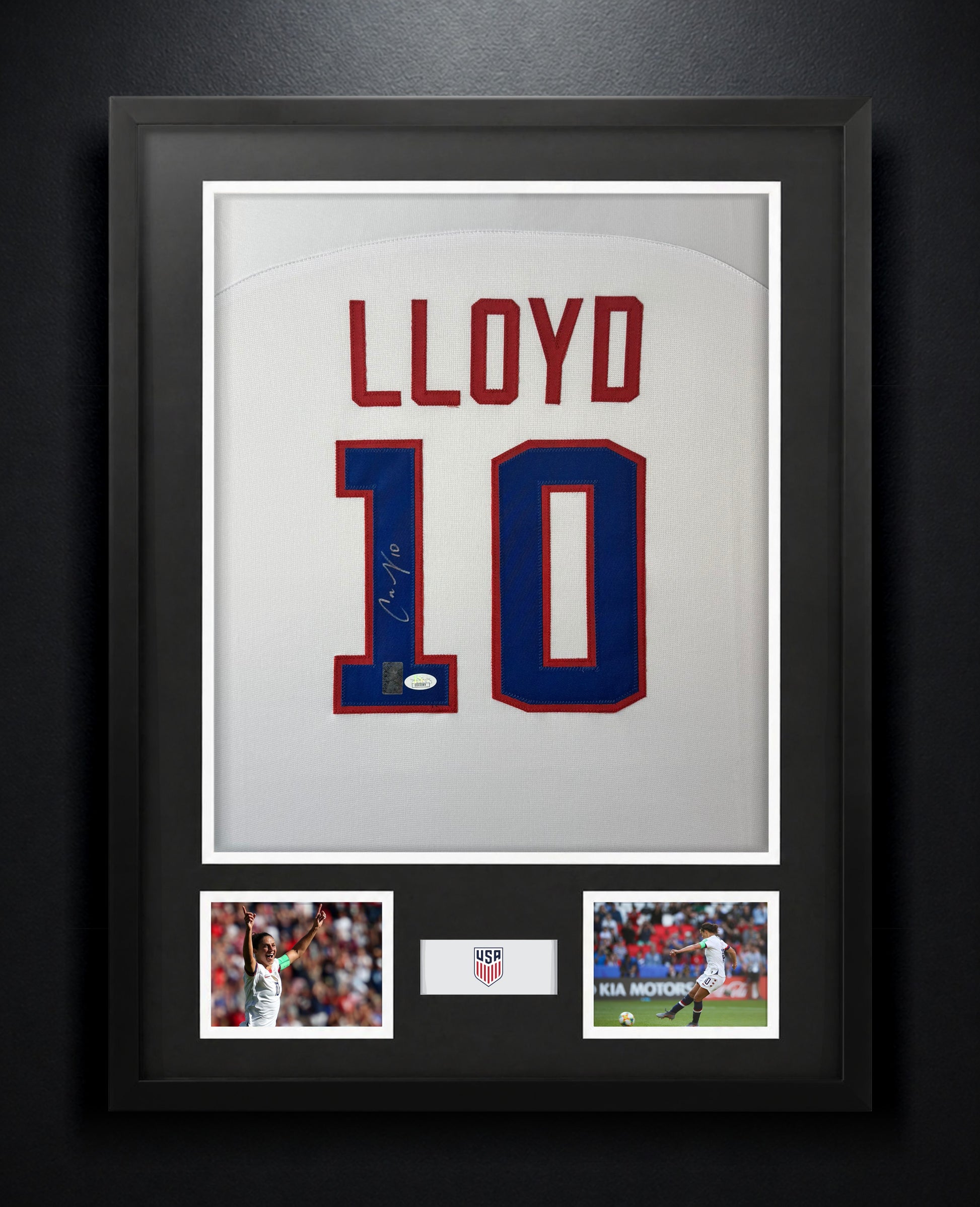 Carli Lloyd Signed USA Jersey Framed Lloyd Holograms & JSA COA - Photo of frame