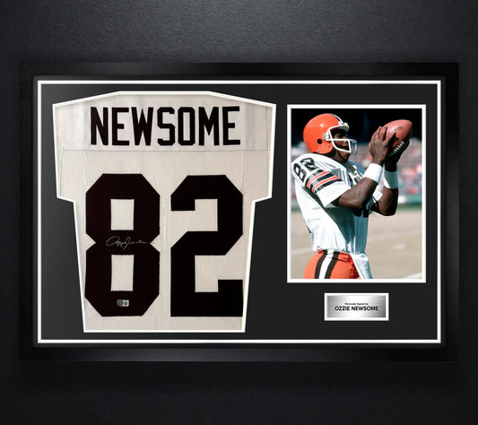 Ozzie Newsome Signed Cleveland Browns Jersey Framed Beckett COA - Photo of frame
