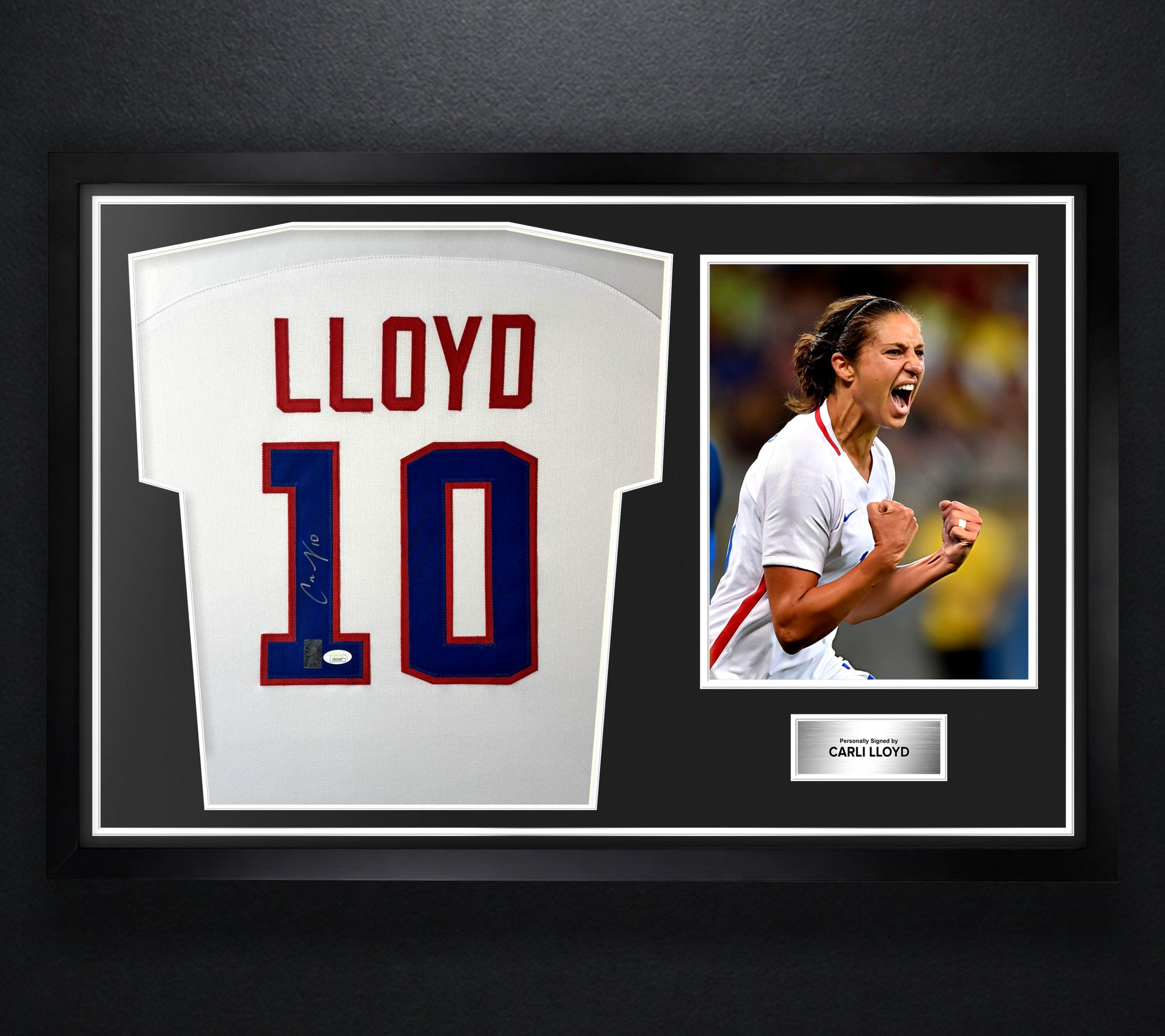 Carli Lloyd Signed USA Jersey Framed Lloyd Holograms & JSA COA - Photo of frame