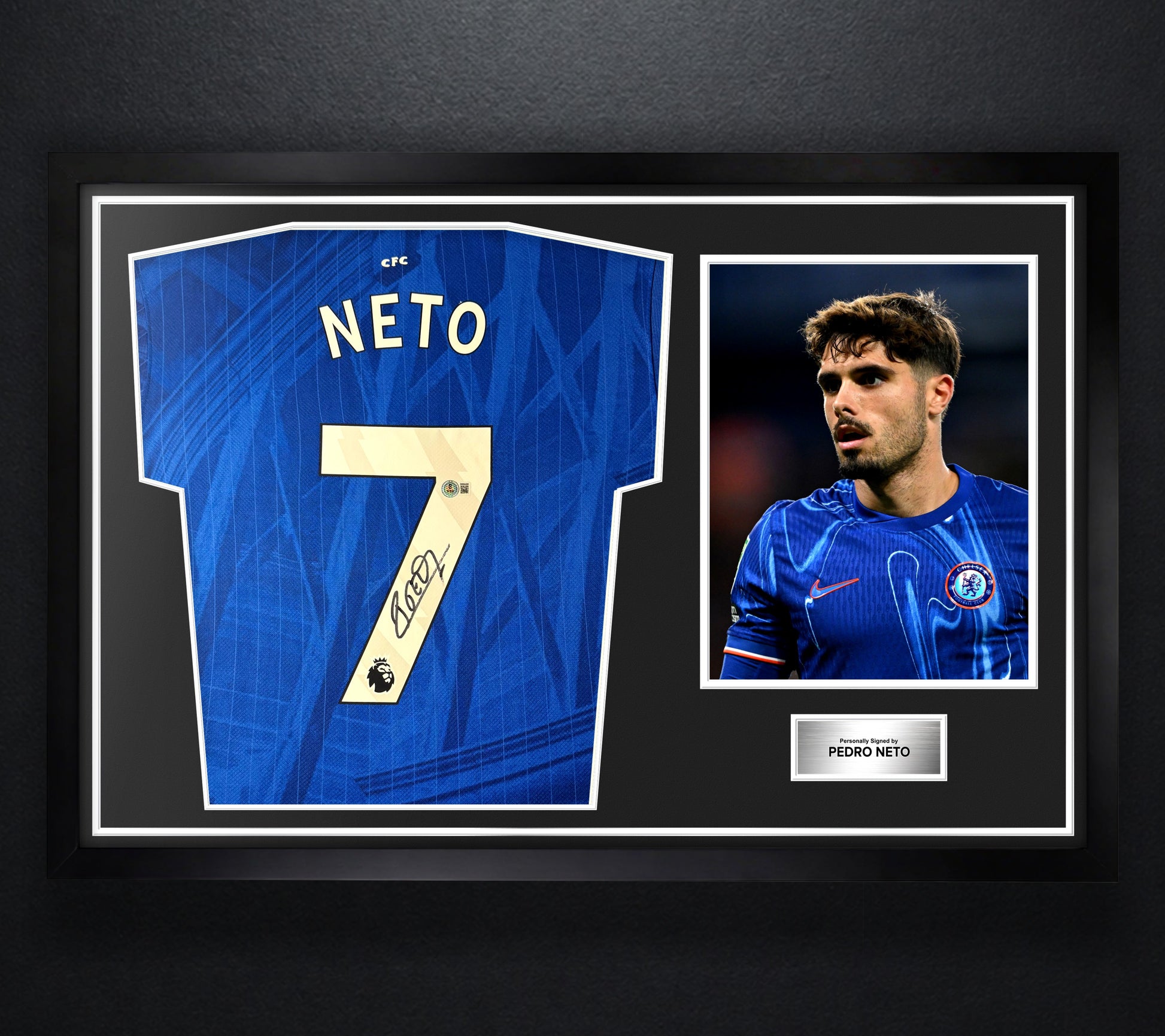 Pedro Neto Signed Chelsea Nike Jersey Framed Beckett COA - Photo of frame