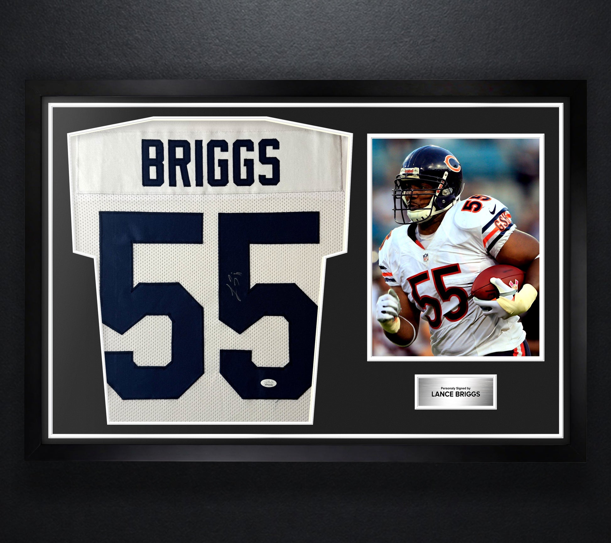 Lance Briggs Signed Chicago Bears Jersey Framed JSA COA - Photo of frame