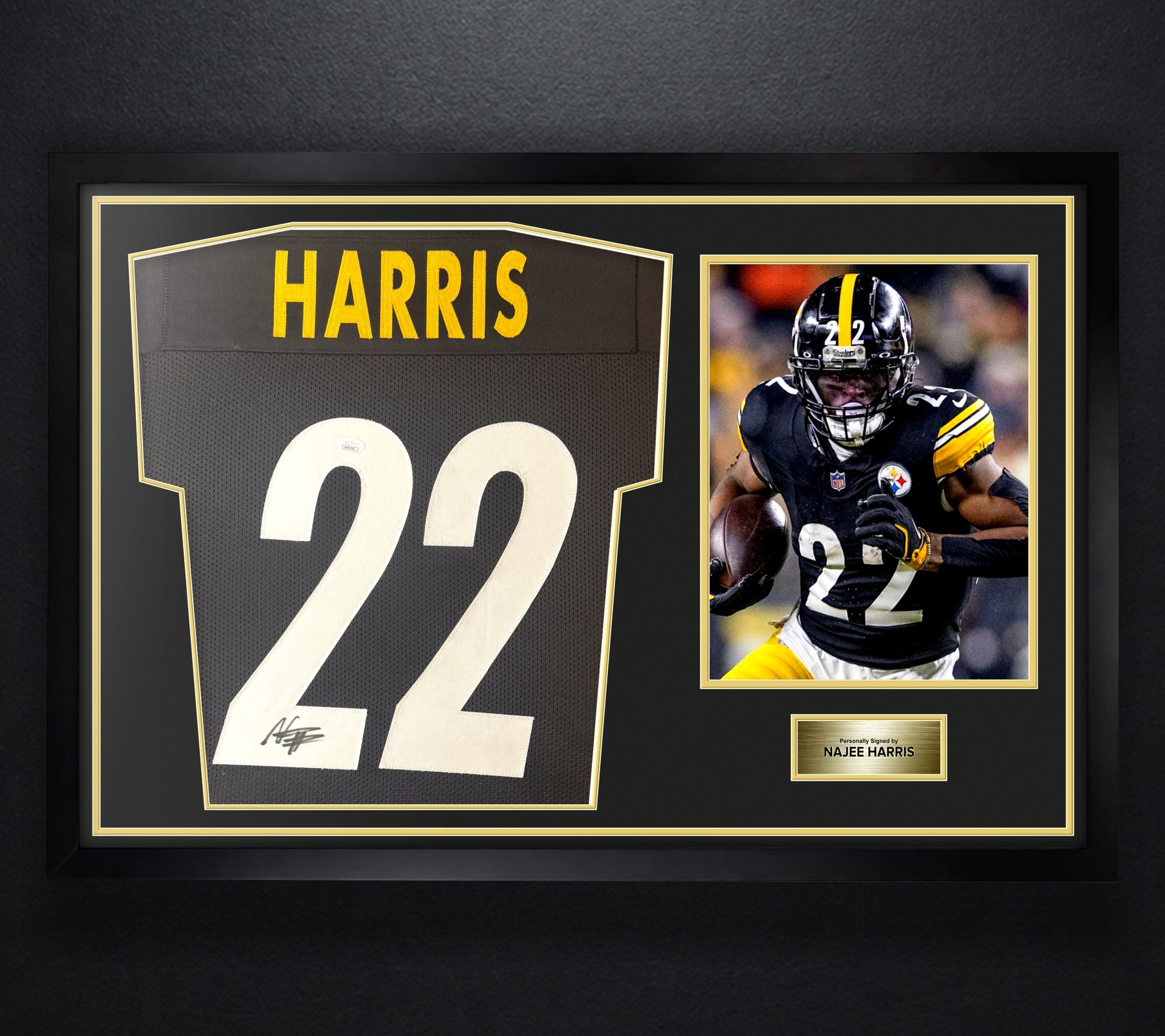 Najee Harris Signed Pittsburgh Steelers Jersey Framed JSA COA - Photo of frame