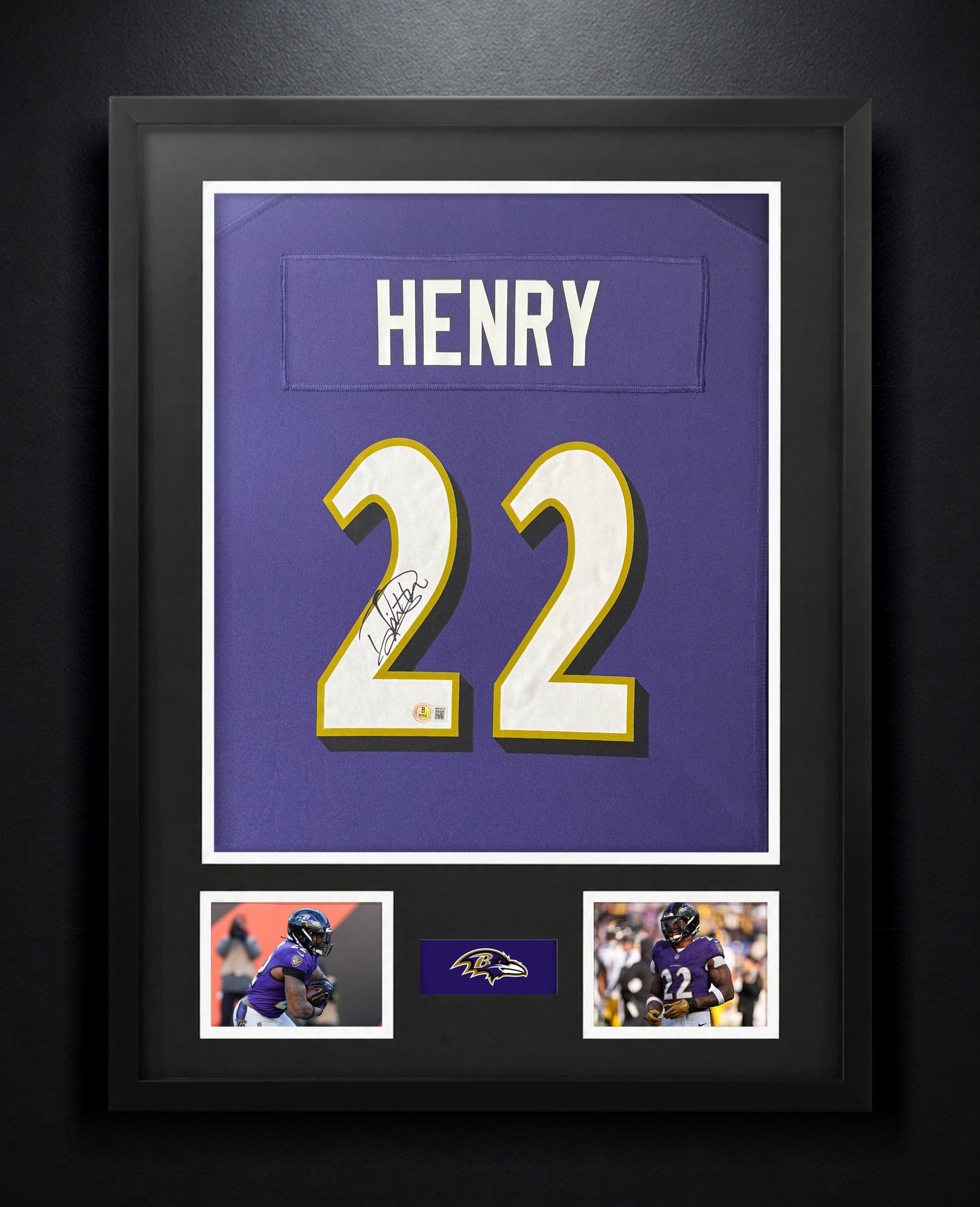 Derrick Henry Signed Baltimore Ravens Nike Jersey Framed Beckett COA - Photo of frame