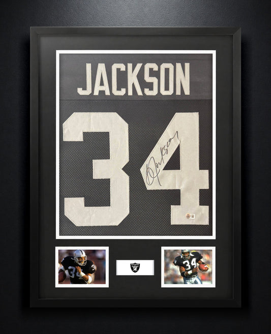 Bo Jackson Signed Oakland Raiders Jersey Framed Beckett COA - Photo of frame