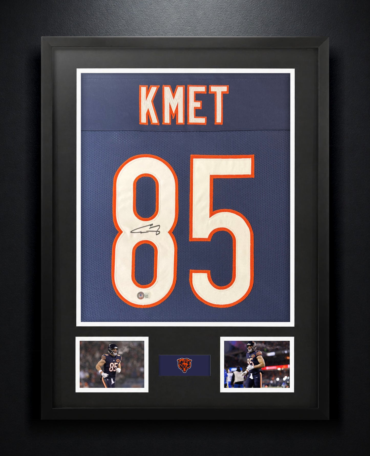 Cole Kmet Signed Chicago Bears Jersey Framed Beckett COA - Photo of frame