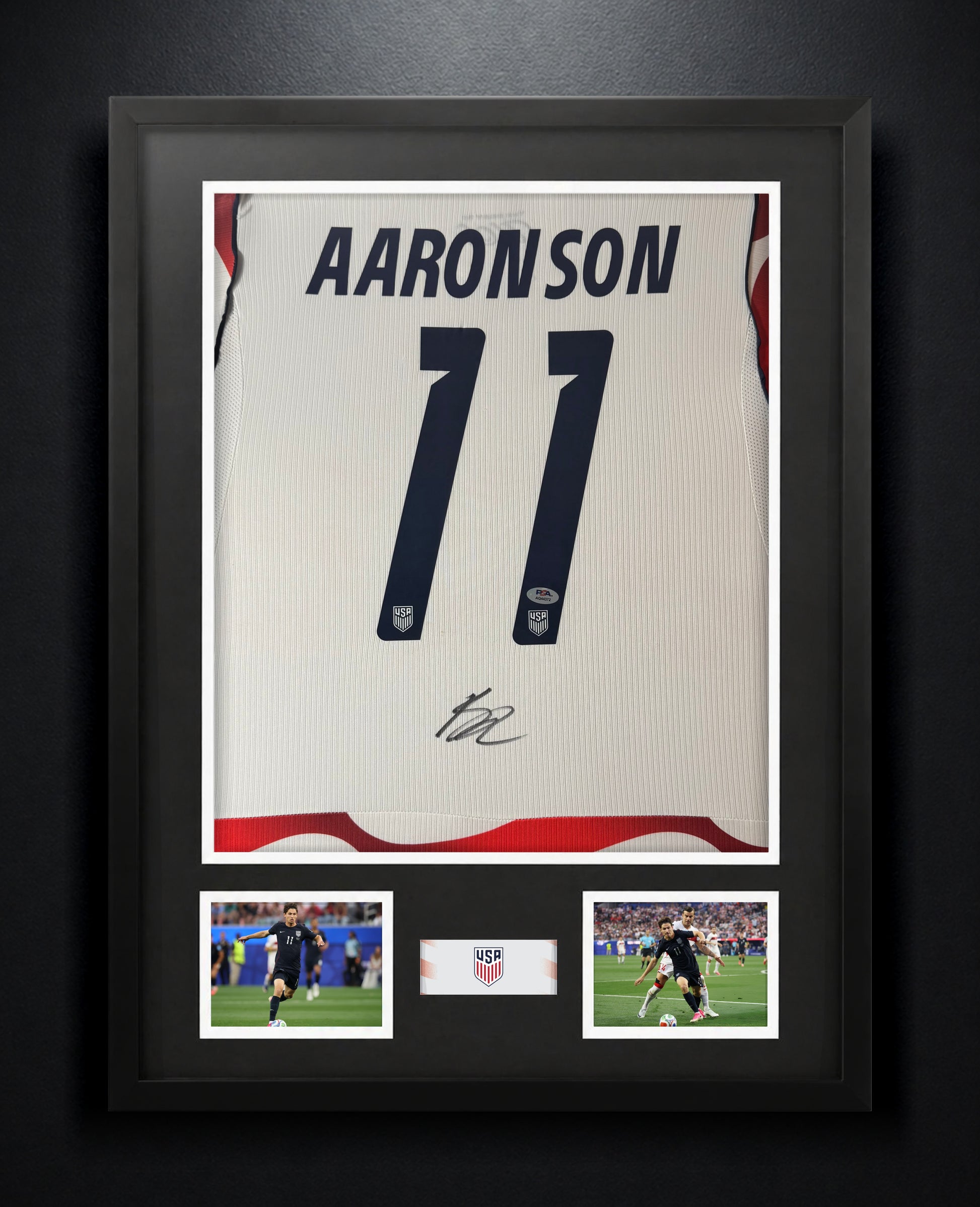 Brendan Aaronson Signed United States of America Nike Jersey Framed PSA COA - Photo of frame