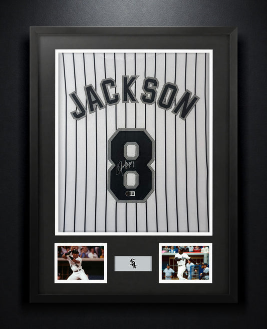 Bo Jackson Signed Chicago White Sox Jersey Framed Beckett COA - Photo of frame