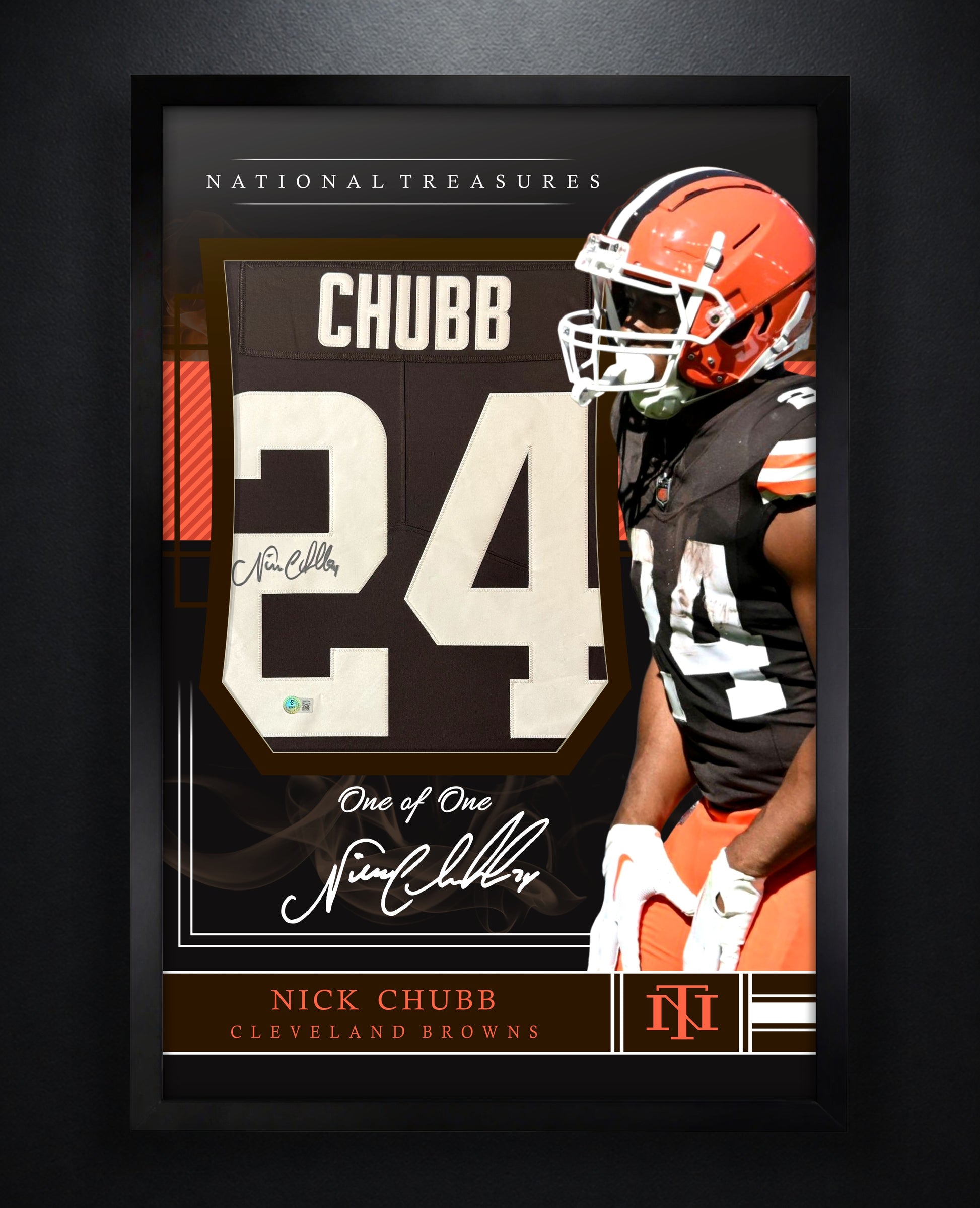 Nick Chubb Signed Cleveland Browns Nike Jersey Framed Beckett COA - Photo of frame