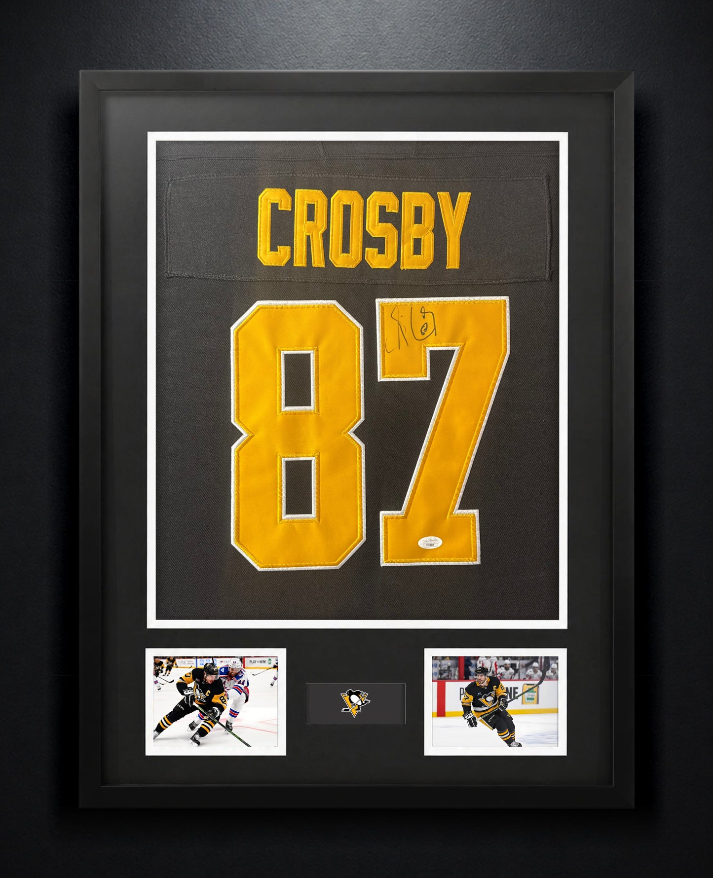 Sidney Crosby Signed Pittsburgh Penguins Fanatics Jersey Framed JSA LOA & COA - Photo of frame