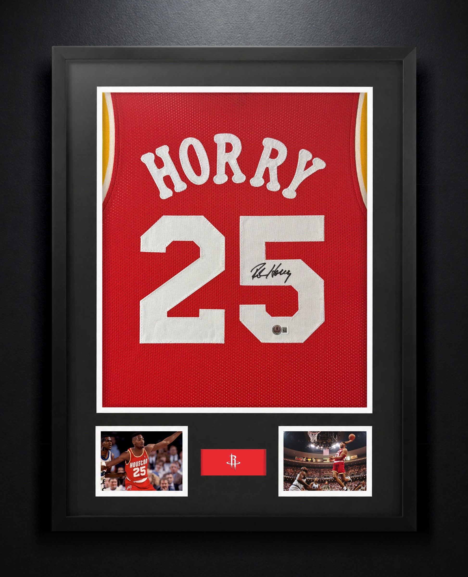 Robert Horry Signed Houston Rockets Jersey Framed Beckett COA - Photo of frame