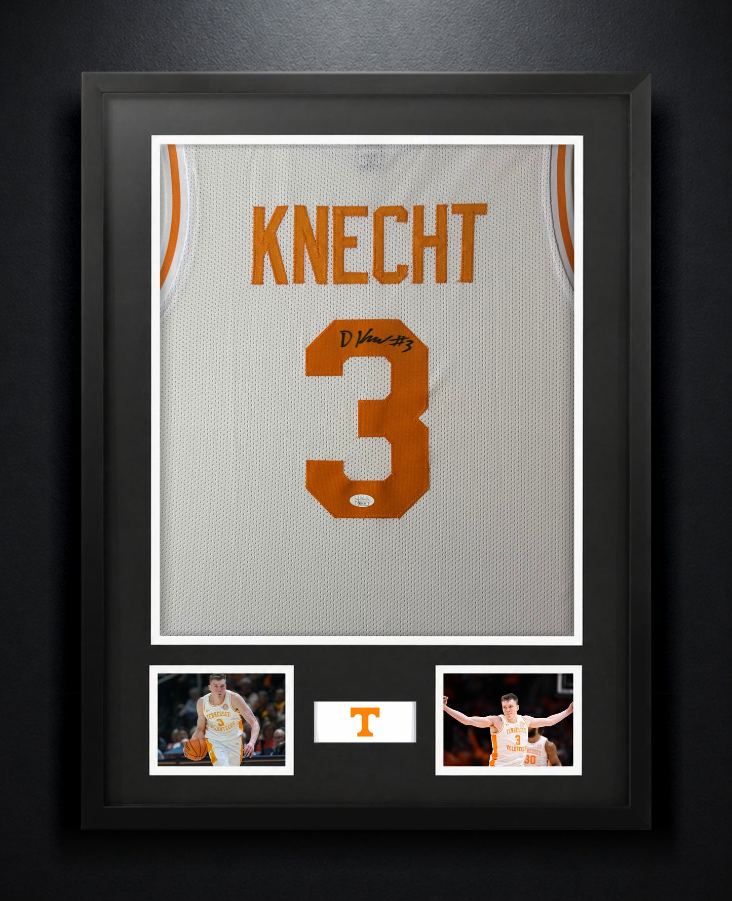 Dalton Knecht Signed Tennessee Volunteers Jersey Framed JSA COA - Photo of frame