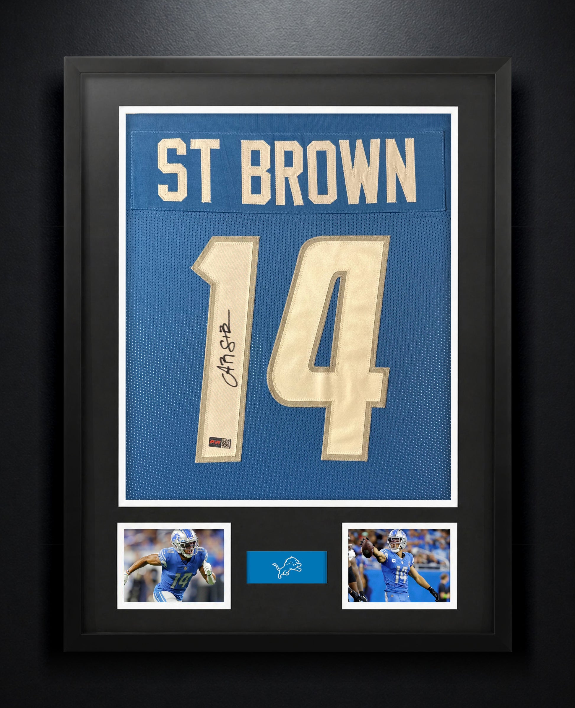 Amon-Ra St. Brown Signed Detroit Lions Jersey Framed PIA COA - Photo of frame