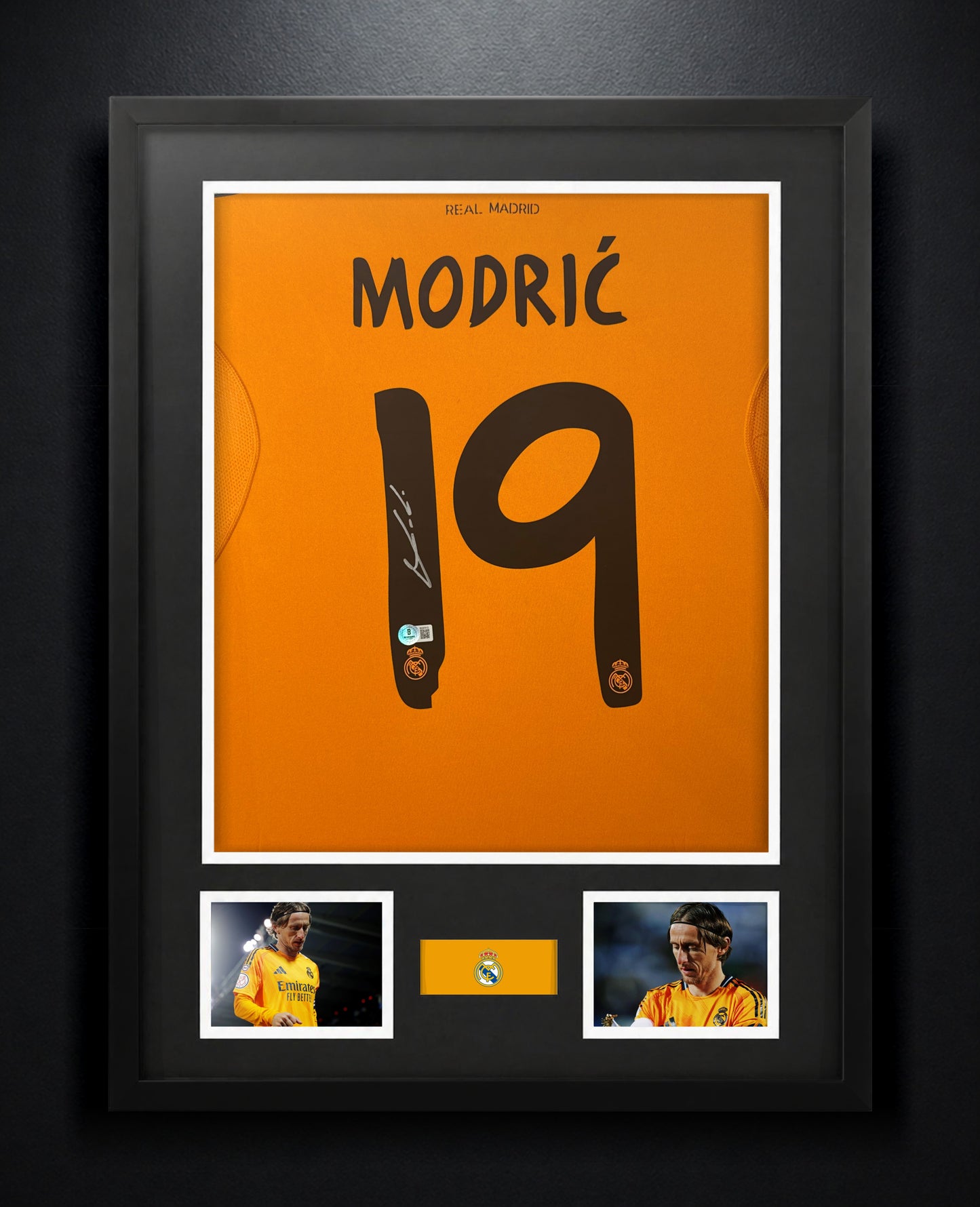 Luka Modric Signed Real Madrid Adidas Jersey Framed Beckett COA - Photo of frame
