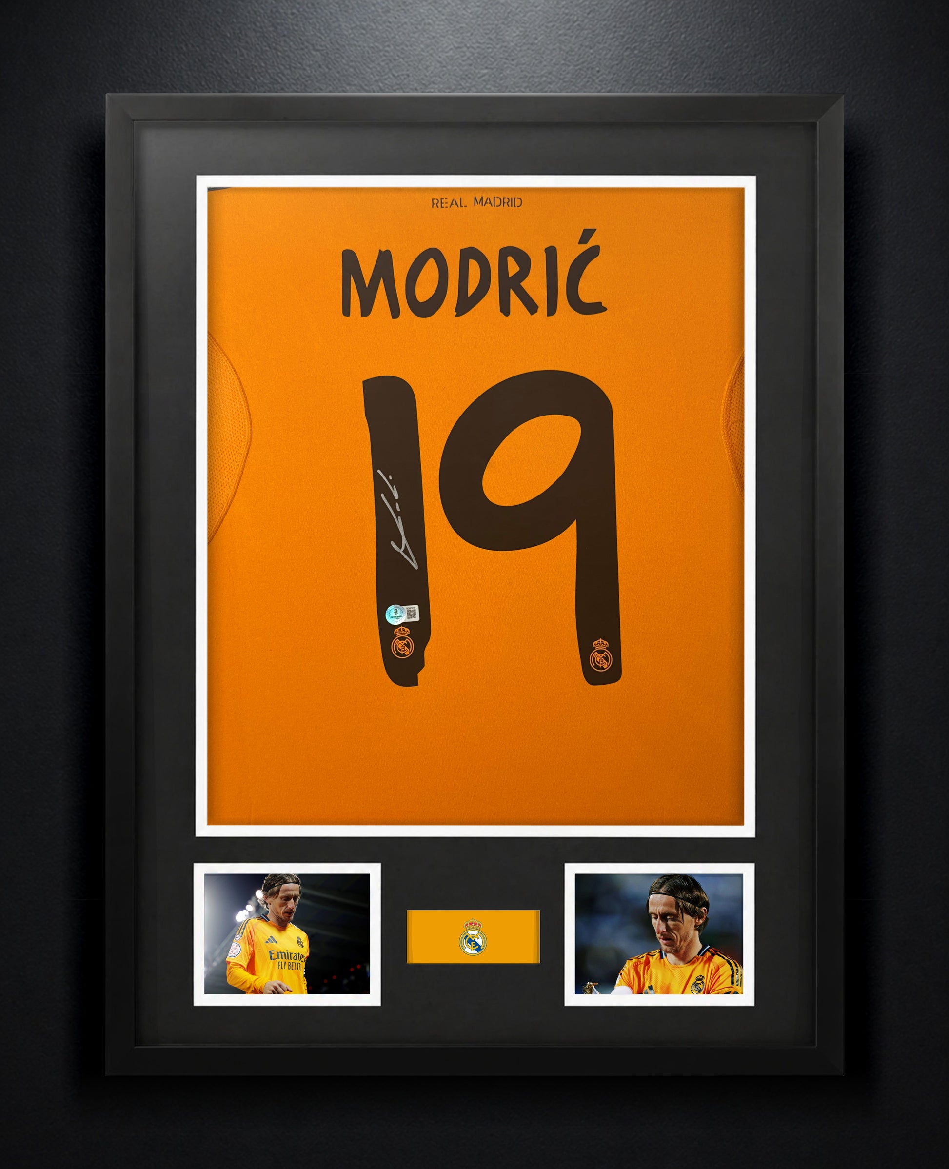 Luka Modric Signed Real Madrid Adidas Jersey Framed Beckett COA - Photo of frame