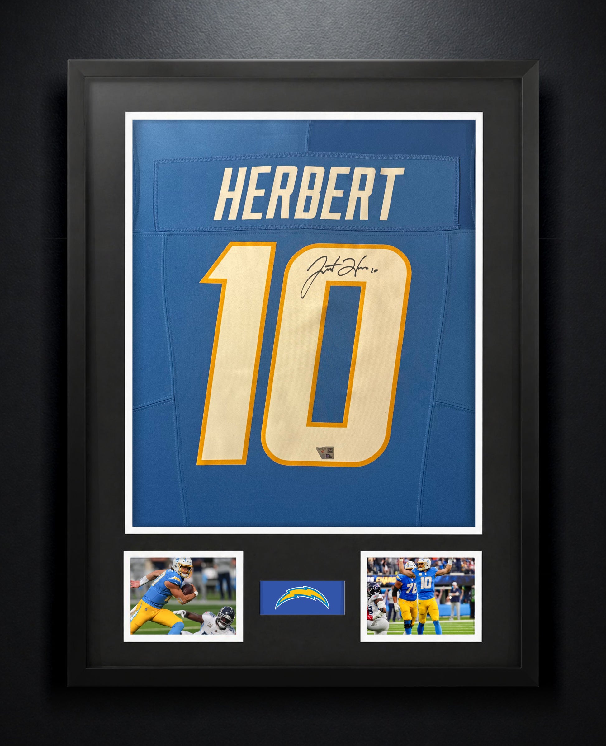 Justin Herbert Signed Los Angeles Chargers Nike Jersey Framed Fanatics COA - Photo of frame