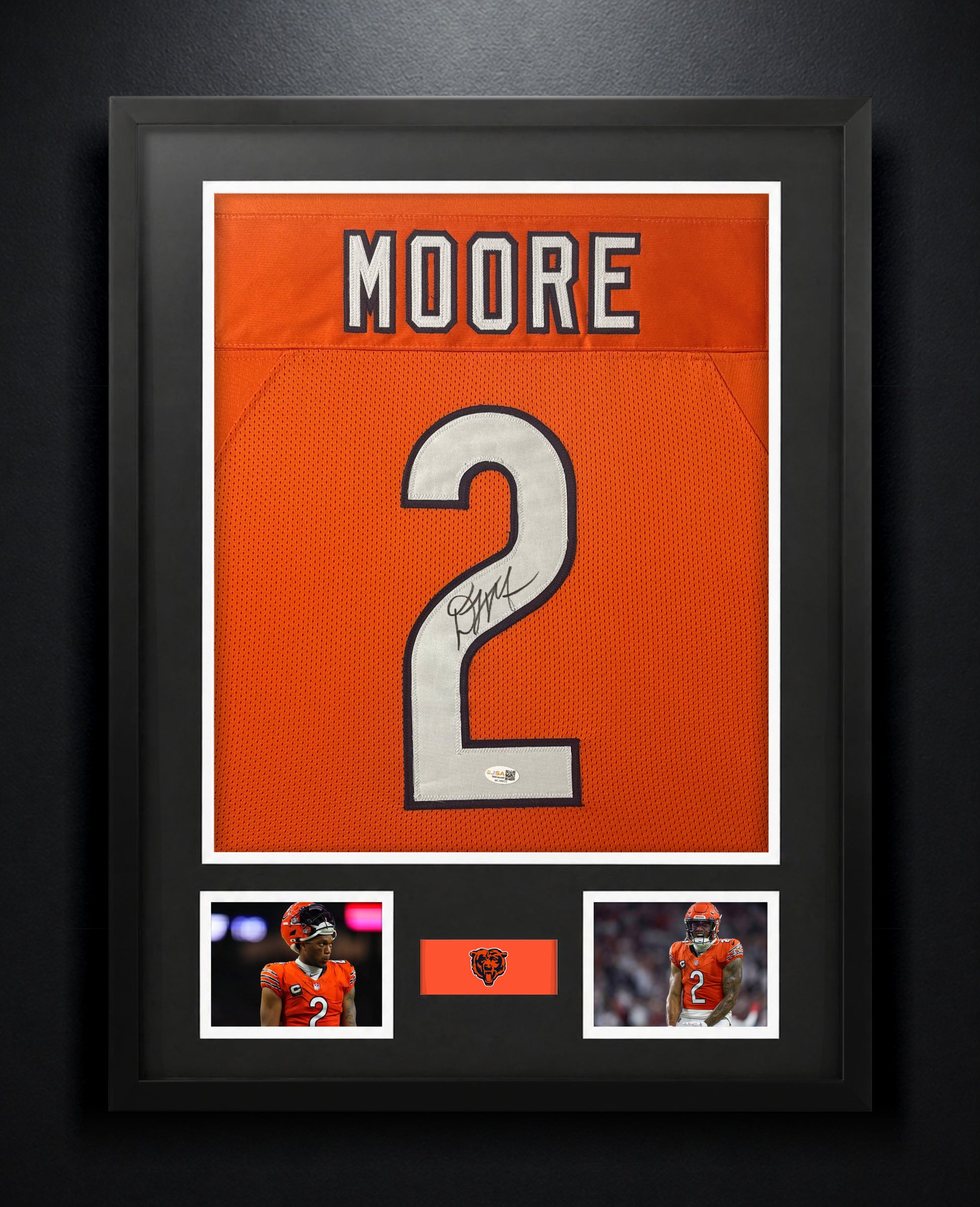 DJ Moore Signed Chicago Bears Jersey Framed JSA COA - Photo of frame
